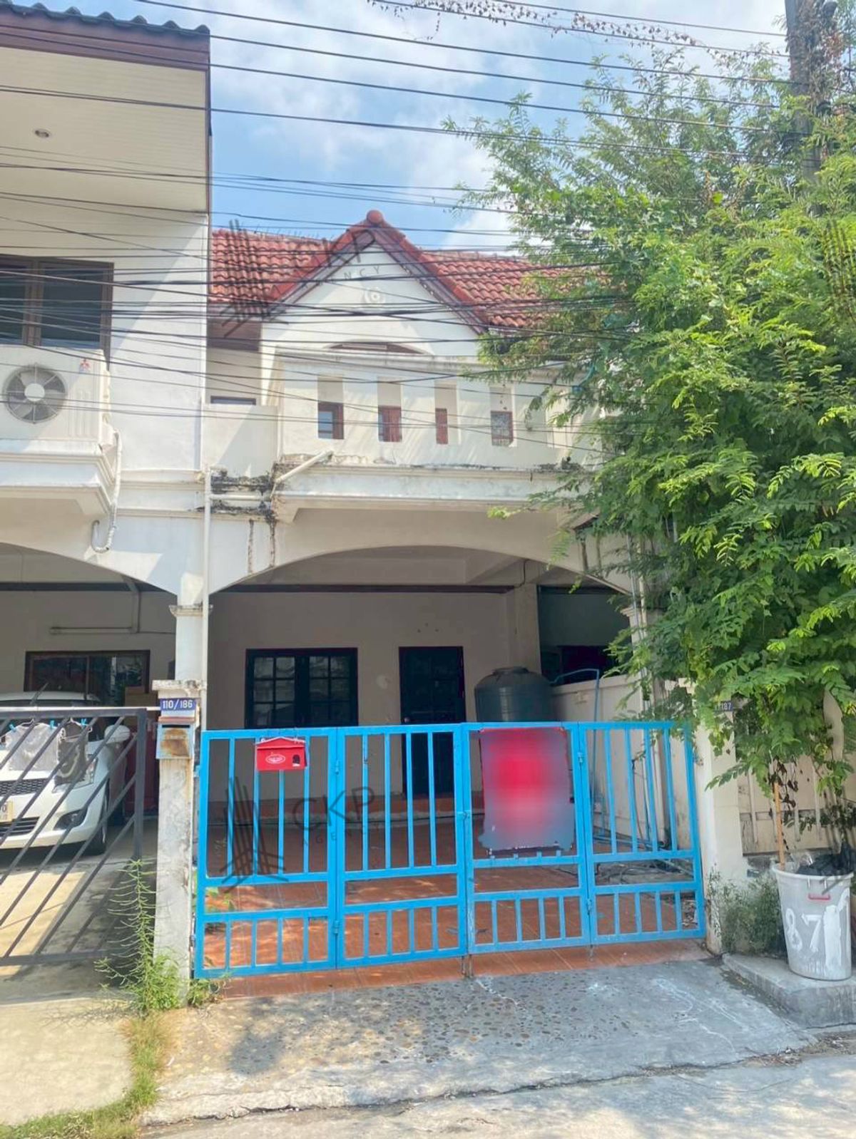 ขายทาวน์โฮมลาดพร้าว101 แฮปปี้แลนด์ : ทาวน์เฮาส์ มบ.ยลประภา บ้านเปล่า เดินทางได้หลายเส้นทาง ใกล้ตลาด แหล่งของกินและของใช้