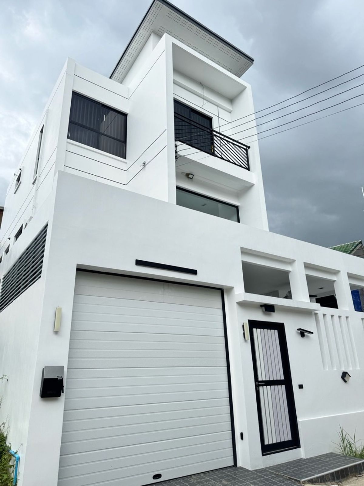 For RentHouseYothinpattana,CDC : 🏡✨ Single house, Home Office, newly built in the heart of Town in Town (along the express) 310 sq.m.