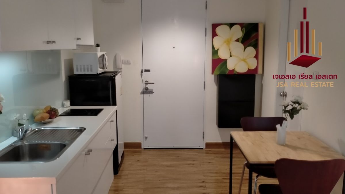 ให้เช่าคอนโดเลียบทางด่วนรามอินทรา : ✨ For Rent: J.W. Boulevard Srivara Condo ✨  💰 Only 12,800 THB/month