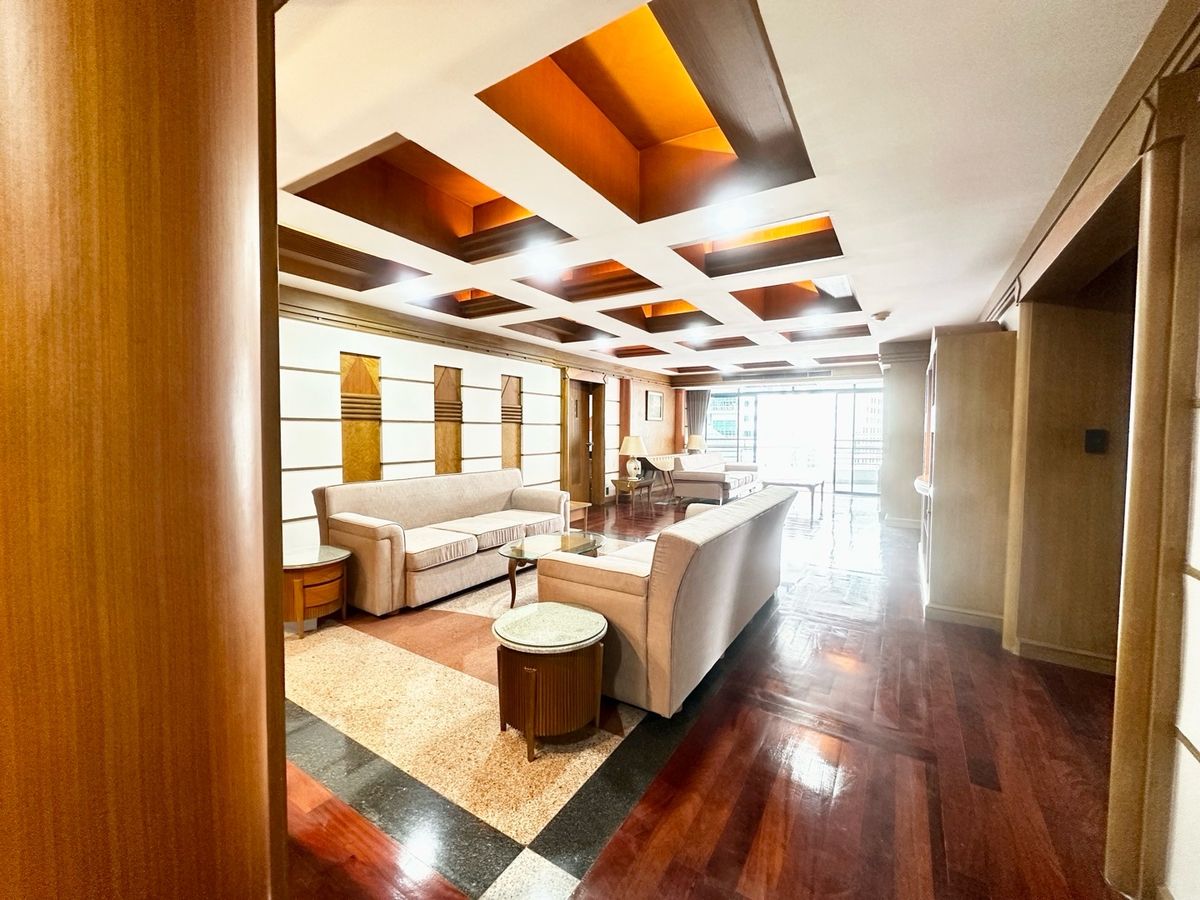 CondoSukhumvit, Asoke, Thonglor : MahogGany Tower for Rent and Sell