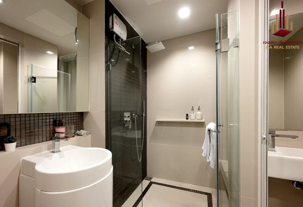 ขายคอนโดสาทร นราธิวาส : ✨ For Sale: Rhythm Sathorn Condo ✨ 💰 Only 12,500,000 THB