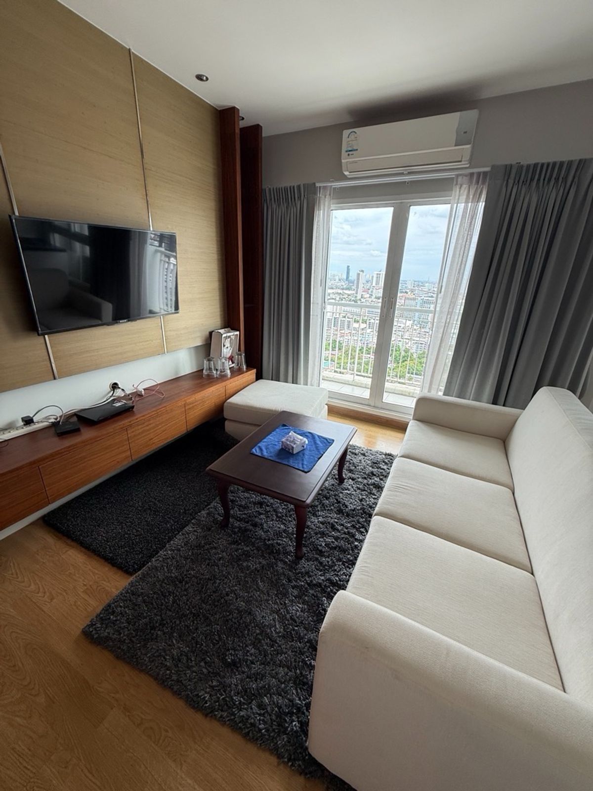 For RentCondoThaphra, Talat Phlu, Wutthakat : Rent - The Parkland Grand Taksin, corner room, 31st views, city views
