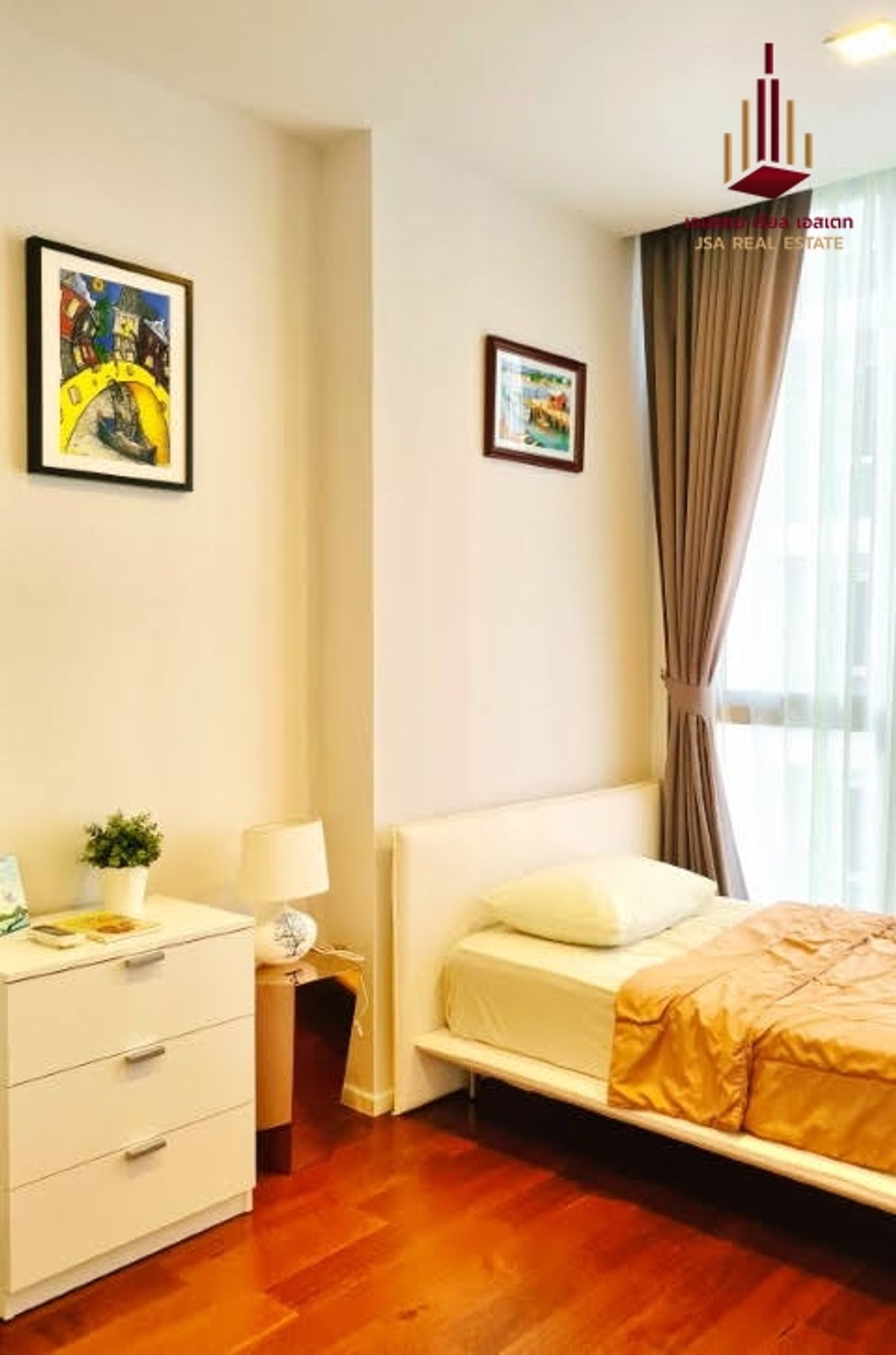 For SaleCondoNana, North Nana,Sukhumvit13, Soi Nana : ✨ For Sale: Hyde Sukhumvit 11 Condo ✨ 💰 ONLY 10,300,000 THB