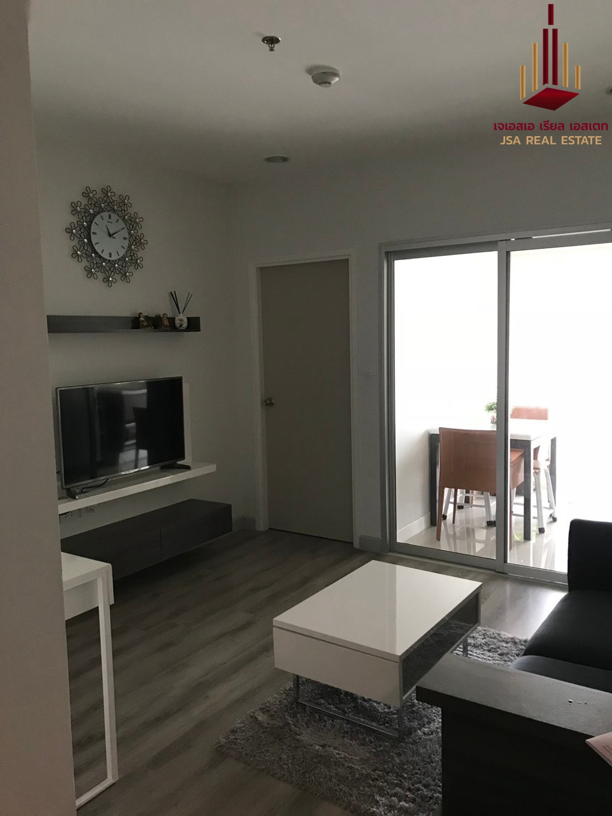 For RentCondoSathorn, Narathiwat : (001) For Rent Centric Sathorn St-Louis 20,000 Baht/Month