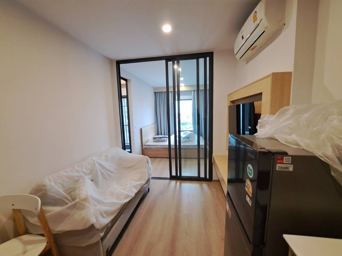(For Rent) Life Rama 4 - Asoke, near MRT, Queen Sirikit National Convention Center Loading...