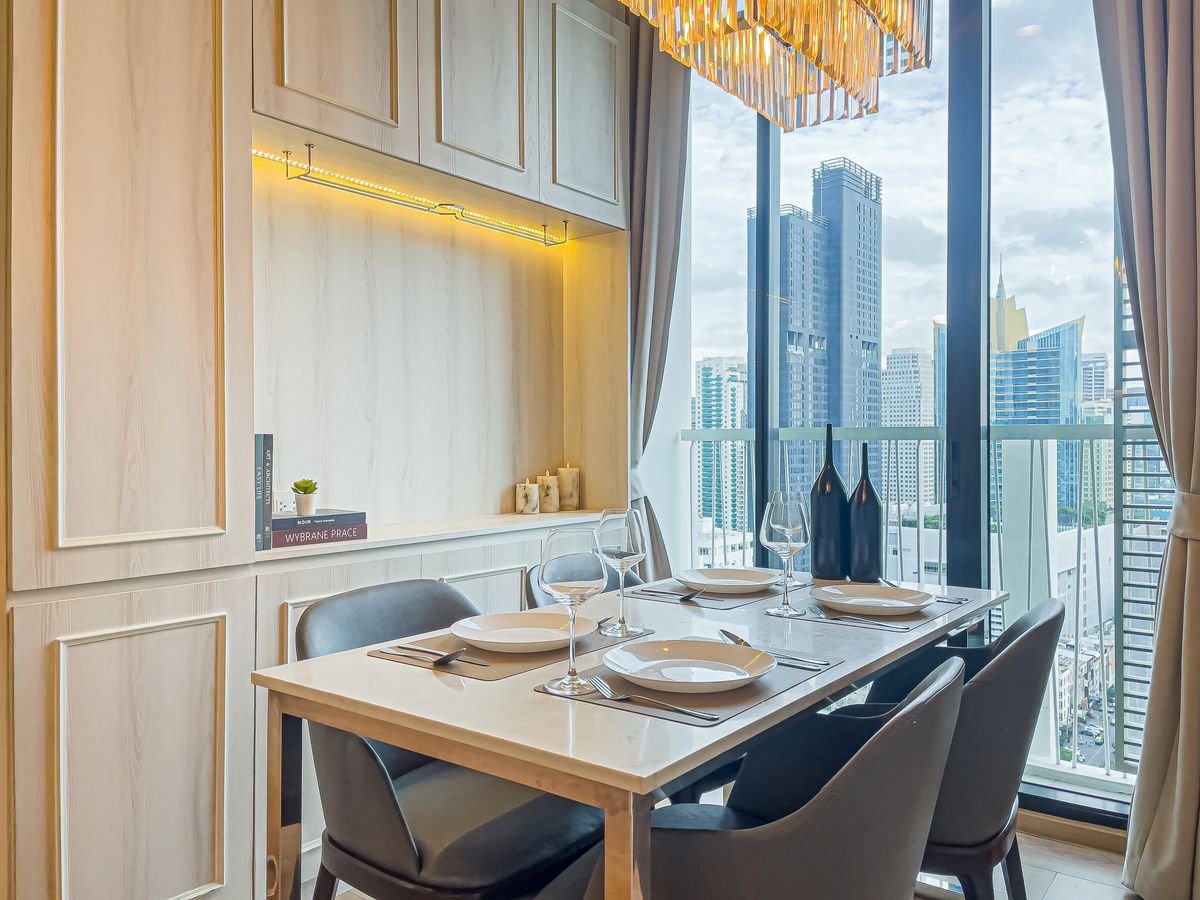 ให้เช่าคอนโดสุขุมวิท อโศก ทองหล่อ : 🔥ให้เช่าด่วน🔥โนเบิล รีโคล สุขุมวิท 19 ห้องสวย ตกแต่งอบอุ่น ใจกลางสุขุมวิท เฟอร์นิเจอร์ครบพร้อมเข้าอยู่ 