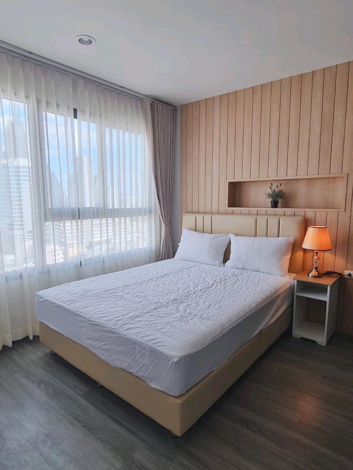 ให้เช่าคอนโดสยาม จุฬา สามย่าน : 🔥ให้เช่าด่วน🔥ไอดีโอ จุฬา - สามย่าน ห้องสวย เฟอร์นิเจอร์ครบพร้อมเข้าอยู่  ใกล้มหาวิทยาลัยจุฬา และ MRT สามย่าน