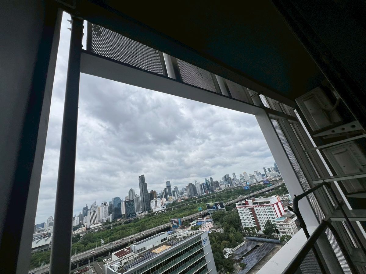 ขายคอนโดพระราม 9 เพชรบุรีตัดใหม่ RCA : ขาย เอ สเปซ ไอดี อโศก - รัชดา สวย ถูก ทำเลดี พร้อมอยู่ ใกล้ MRT พระราม 9 สนใจแอตไลน์ครับ@841qqlnr