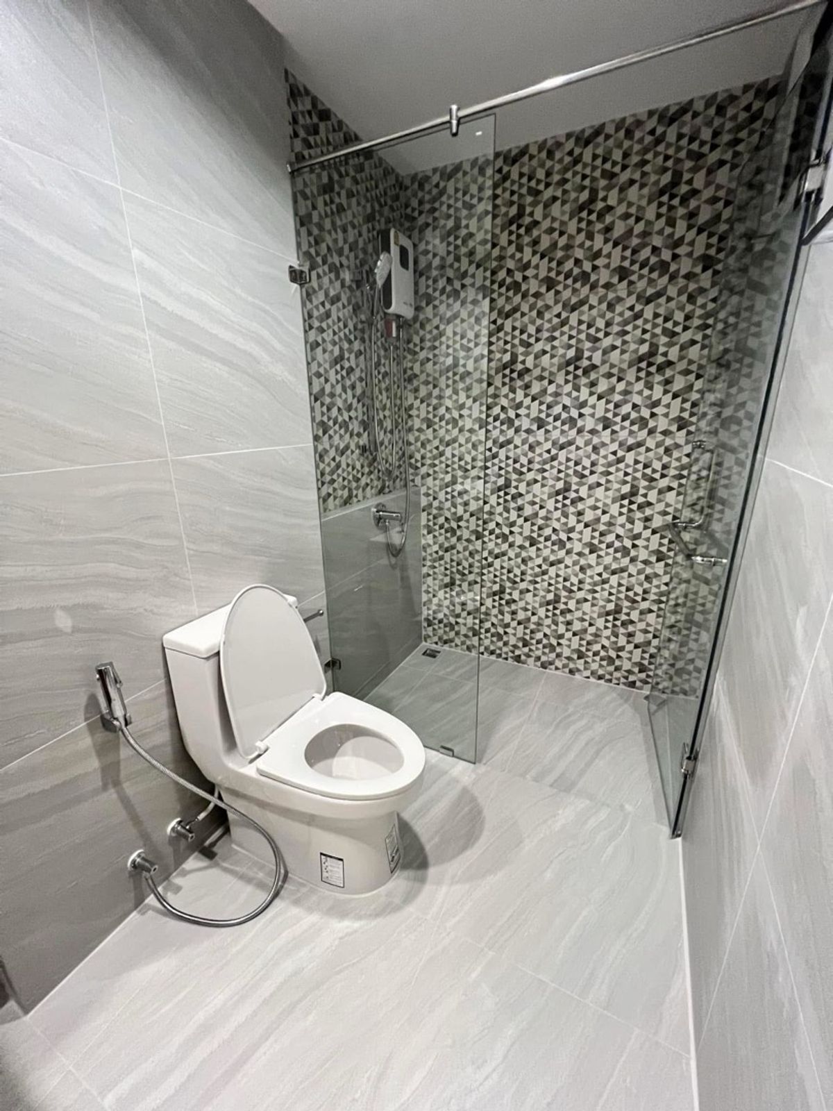 ขายบ้านพัฒนาการ ศรีนครินทร์ : 📢👇 ขายพร้อมผู้เช่า 30/11/2569
บ้านใหม่ 3 ชั้น ดีไซน์กว้างขวาง พร้อมสนามรอบบ้าน โครงการ Nirvana Absolute กรุงเทพกรีฑา ใกล้โรงเรียนนานาชาติ Brighton College และ Wellington College