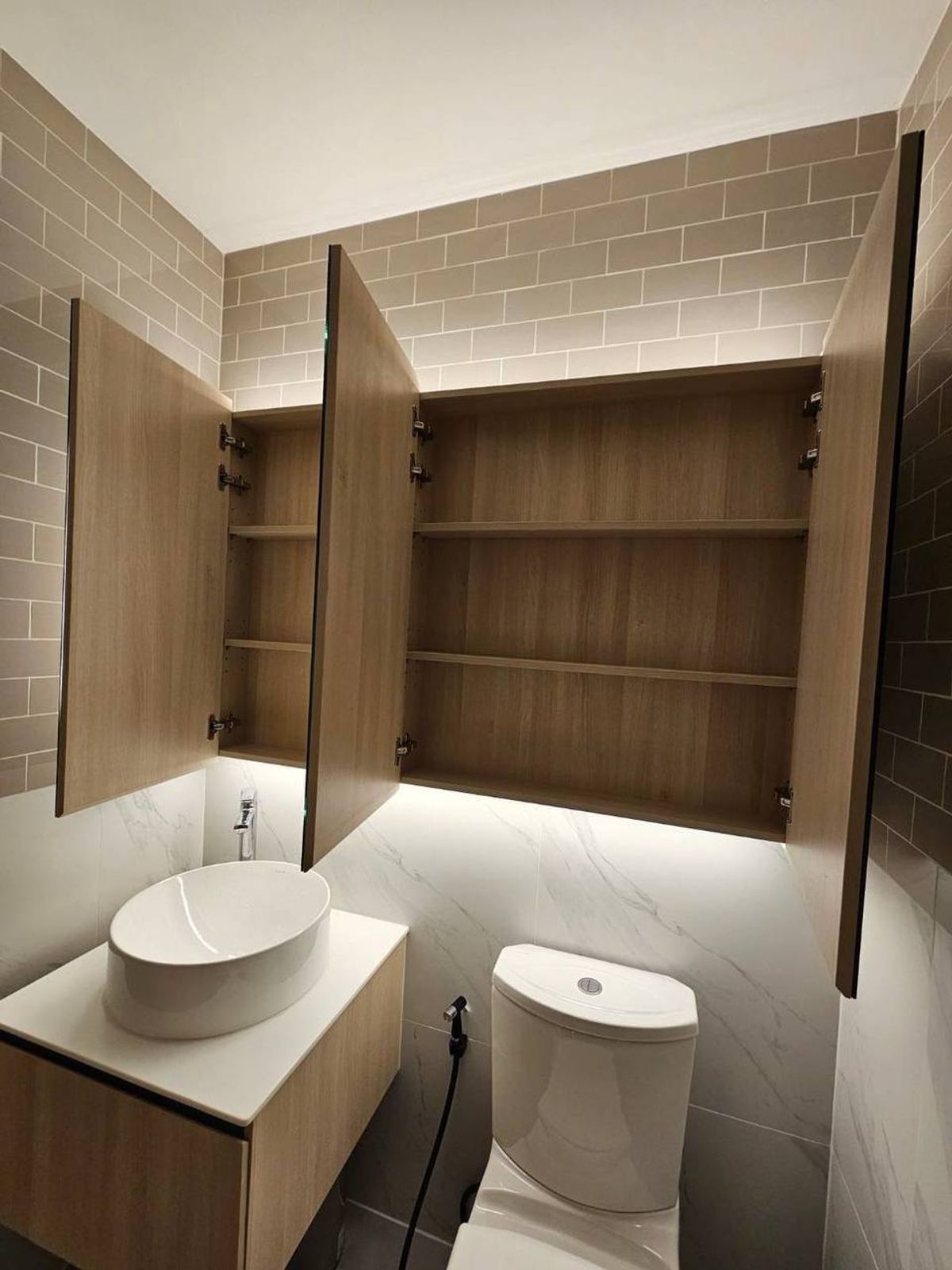 คอนโดราชเทวี พญาไท : XT Phayathai【𝐒𝐄𝐋𝐋 & 𝐑𝐄𝐍𝐓】🔥คอนเซปต์ครีเอทีฟ ห้องโมเดิร์นที่จัดเต็มดีไซน์🔥  ติดต่อไลน์ไอดี: @hacondo