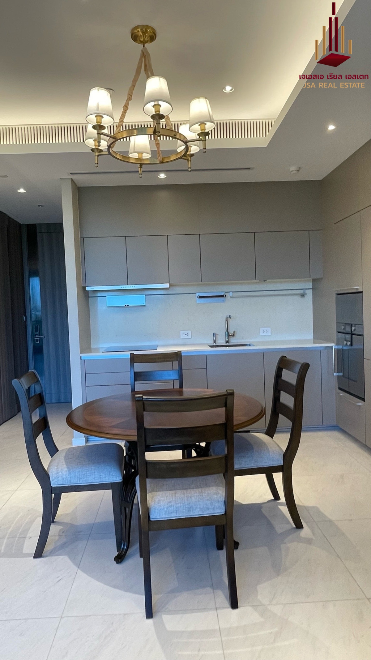 ให้เช่าคอนโดวิทยุ ชิดลม หลังสวน : ✨ For Rent: Sindhorn Tonson  Condo ✨  💰 Only 140,000 THB/month