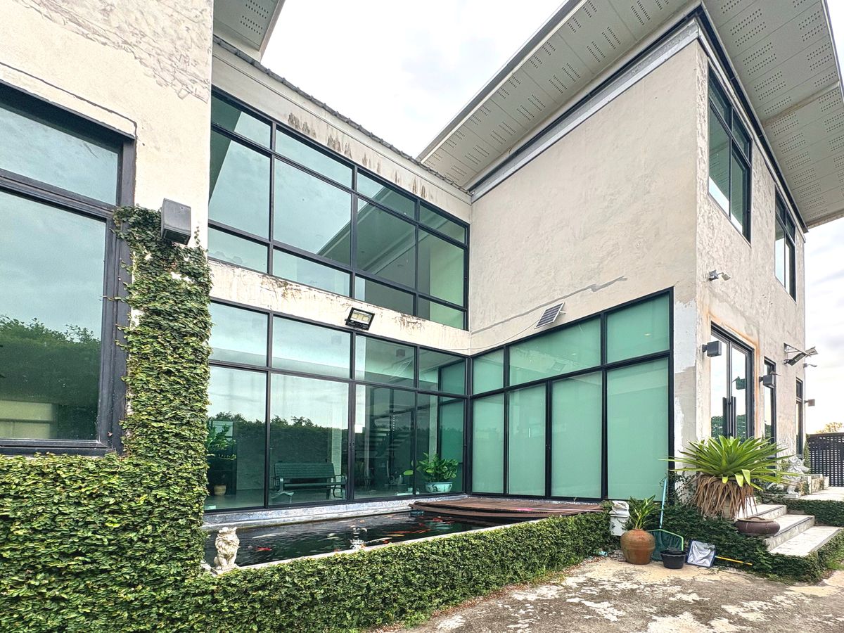 For SaleHouseNonthaburi, Bang Yai, Bangbuathong : 2 -story house for sale in Loft style, beautiful, elegant, peaceful on the land 123 square wah, Bang Bua Thong, Nonthaburi - 0066HS