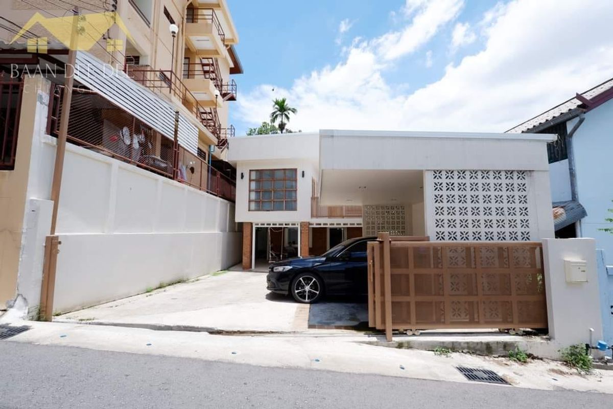 For RentHouseChiang Mai : House for rent 15,000 baht per month, only 5 minutes to Maya No.4H082
