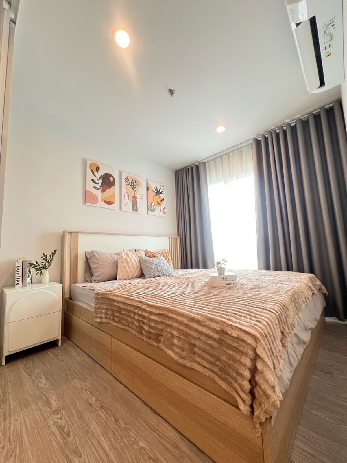 ให้เช่าคอนโดบางนา แบริ่ง ลาซาล : ให้เช่า ห้องใหม่ โครงการใหม่ รีเจ้นท์โฮมบางนา ตกแต่งครบ เครื่องใช้ไฟฟ้าครบ