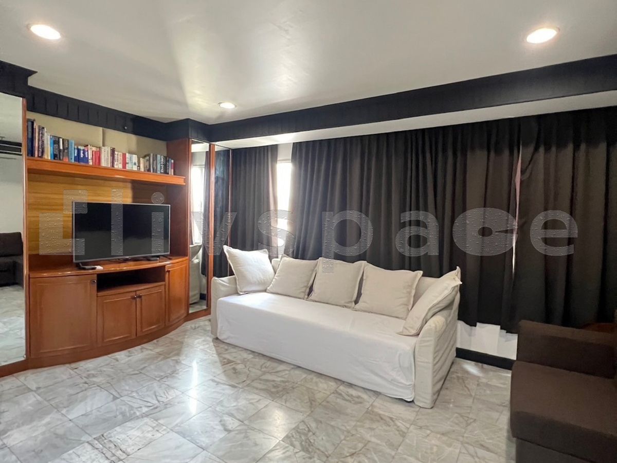 For RentCondoWitthayu, Chidlom, Langsuan, Ploenchit : ▚ LA123ツ For Rent: Wittayu Complex – 3 Bedroom Pet-Friendly at Special Price ⭐