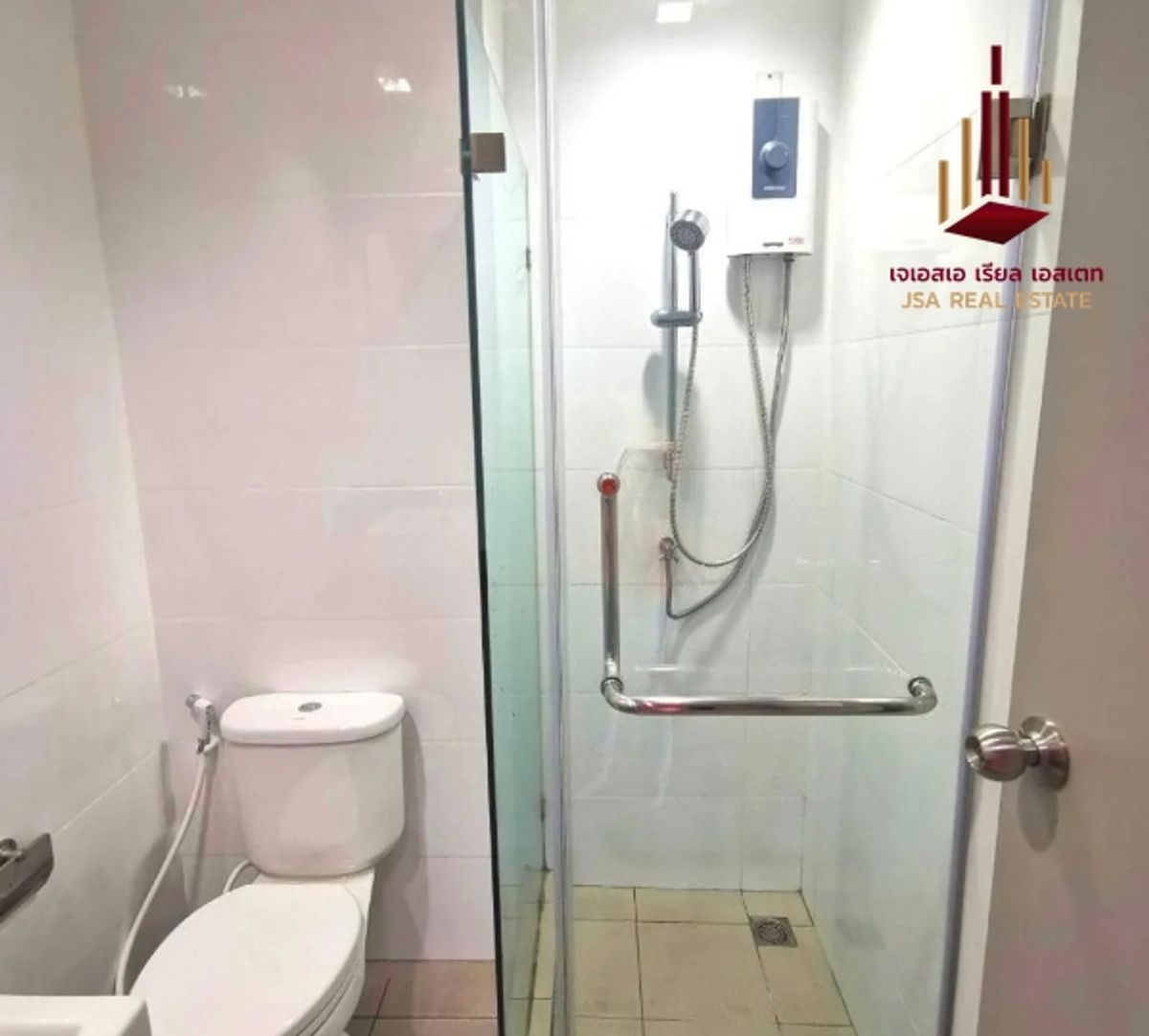 For RentCondoLadprao, Central Ladprao : ✨ For RENT: Chapter One Midtown Ladprao 24 condo ✨ 💰 ONLY 13,000 THB/Month