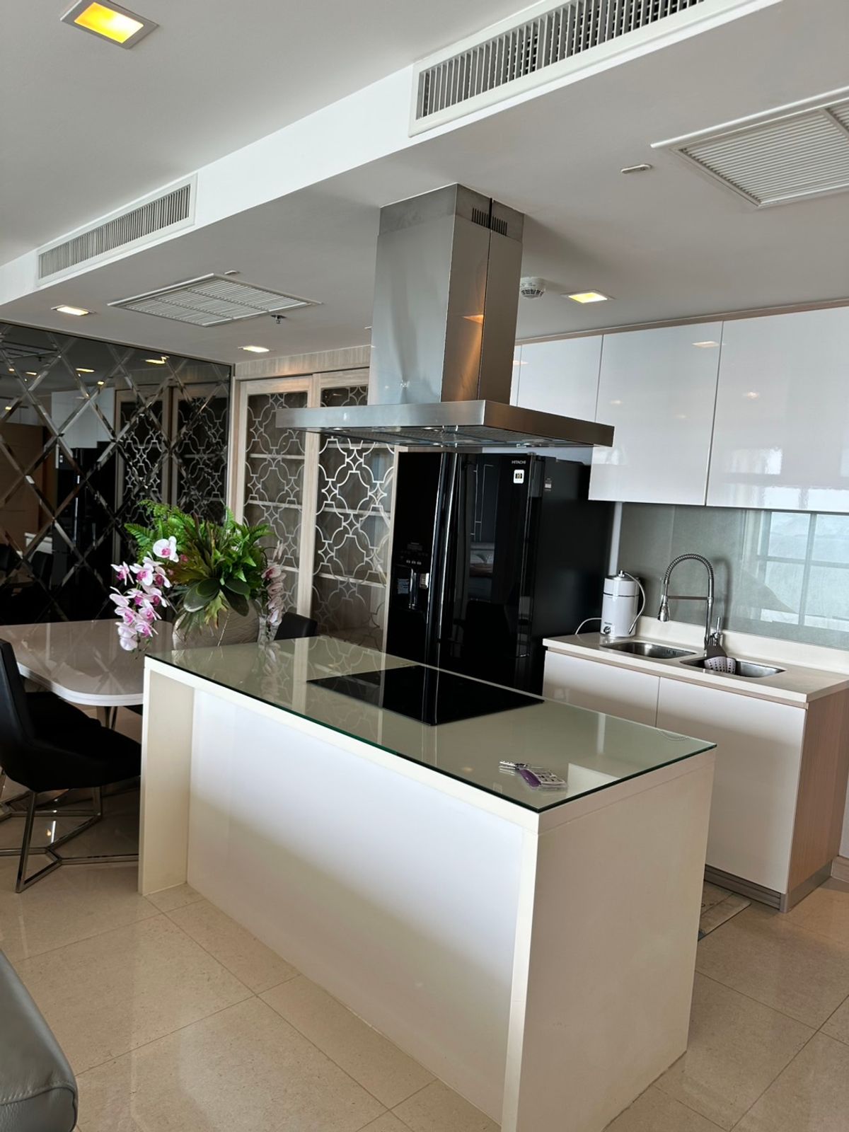 ให้เช่าคอนโดพัทยา บางแสน ชลบุรี สัตหีบ : For rent condo The Palm wongamat beach front Pattaya (S03-1973) 