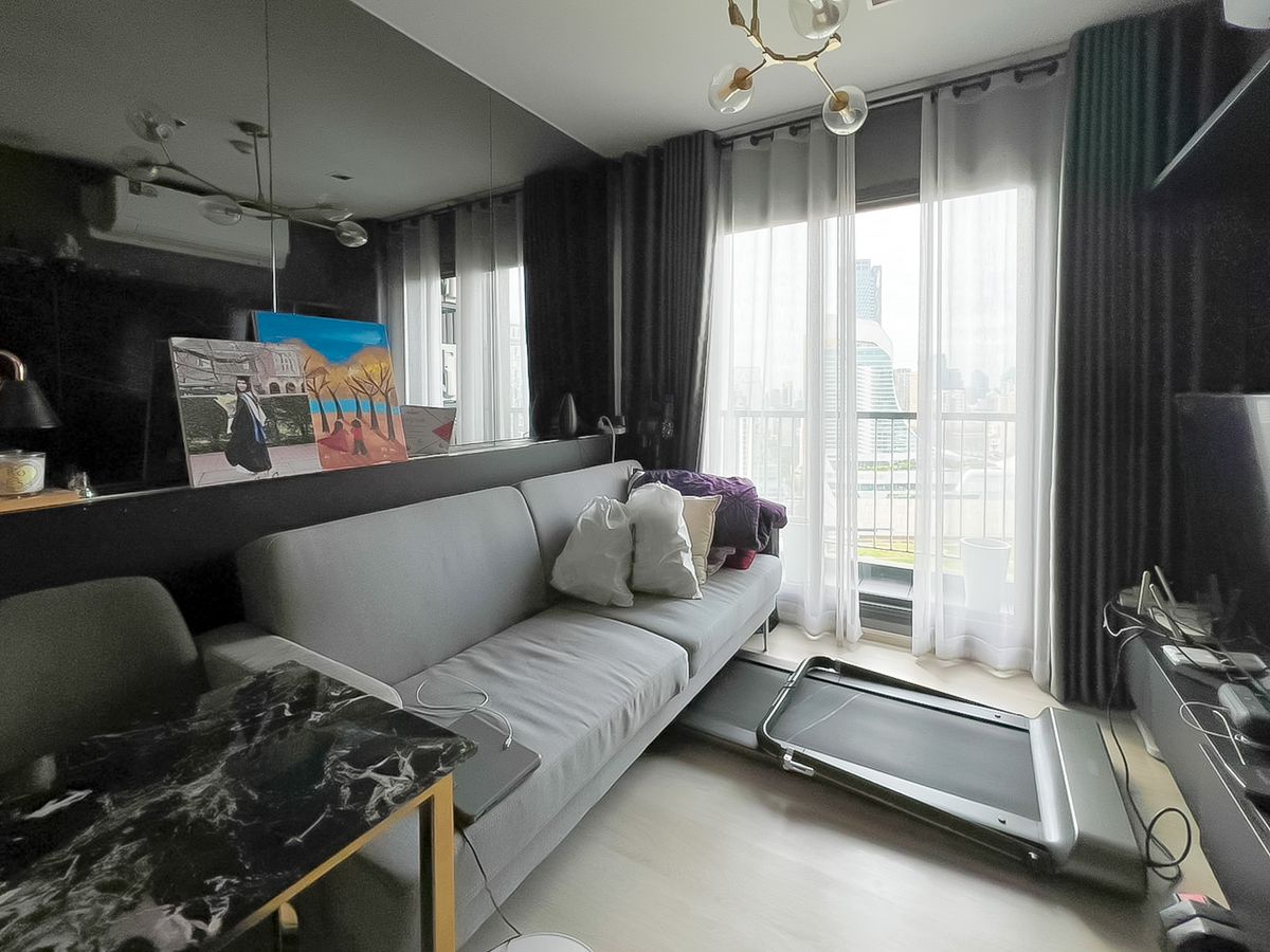 For SaleCondoWitthayu, Chidlom, Langsuan, Ploenchit : Urgent sale 📍 Condo Life One Wireless, Floor 39, the city center of the Chao Phraya River view, only 6.49 million