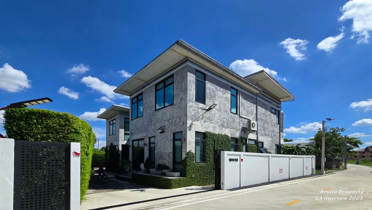 For SaleHouseNonthaburi, Bang Yai, Bangbuathong : 2 -story house for sale in Loft style, beautiful, elegant, peaceful on the land 123 square wah, Bang Bua Thong, Nonthaburi - 0066HS