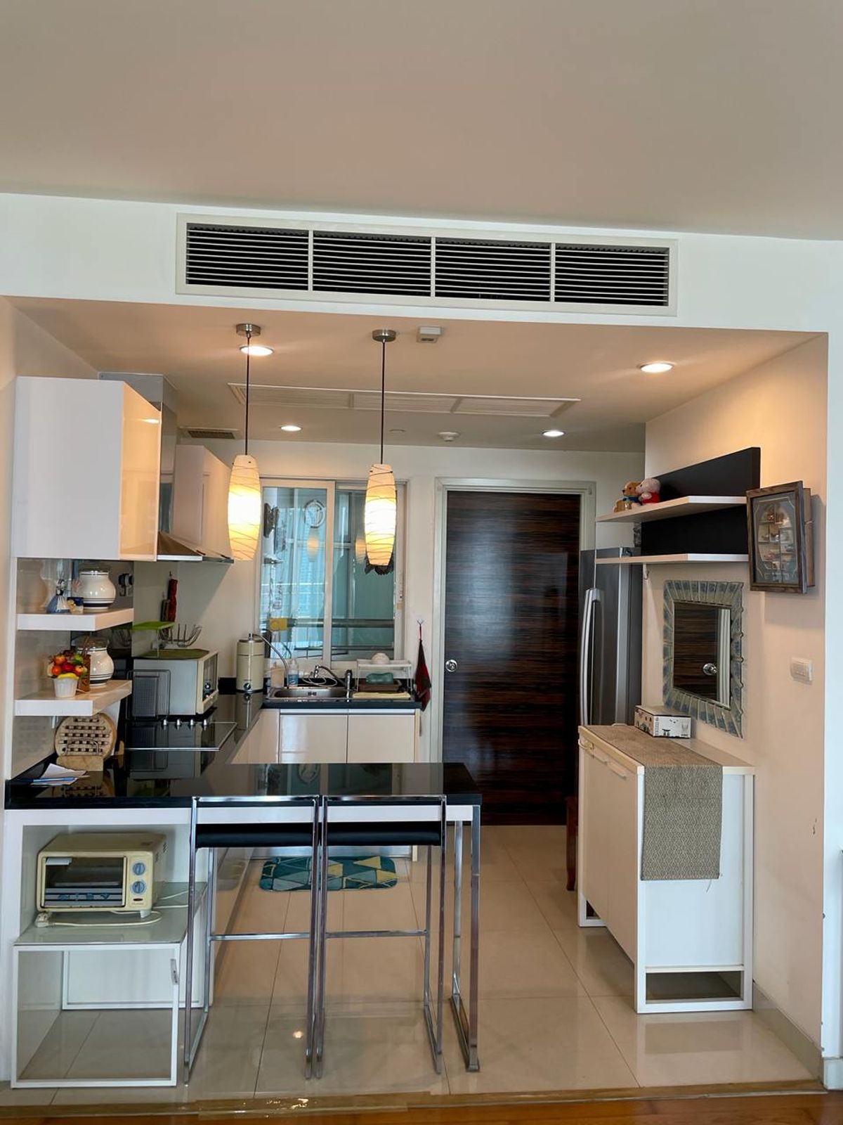 ขายคอนโดวงเวียนใหญ่ เจริญนคร : Watermark Chaophraya River【𝐒𝐄𝐋𝐋】🔥ห้องสไตล์วินเทจ 3 ห้องนอน ให้ความรู้สึกเหมือนอยู่บ้านหลังใหญ่ พร้อมอ่างอาบน้ำสุดฟิน!🔥  ติดต่อไลน์ไอดี: @hacondo