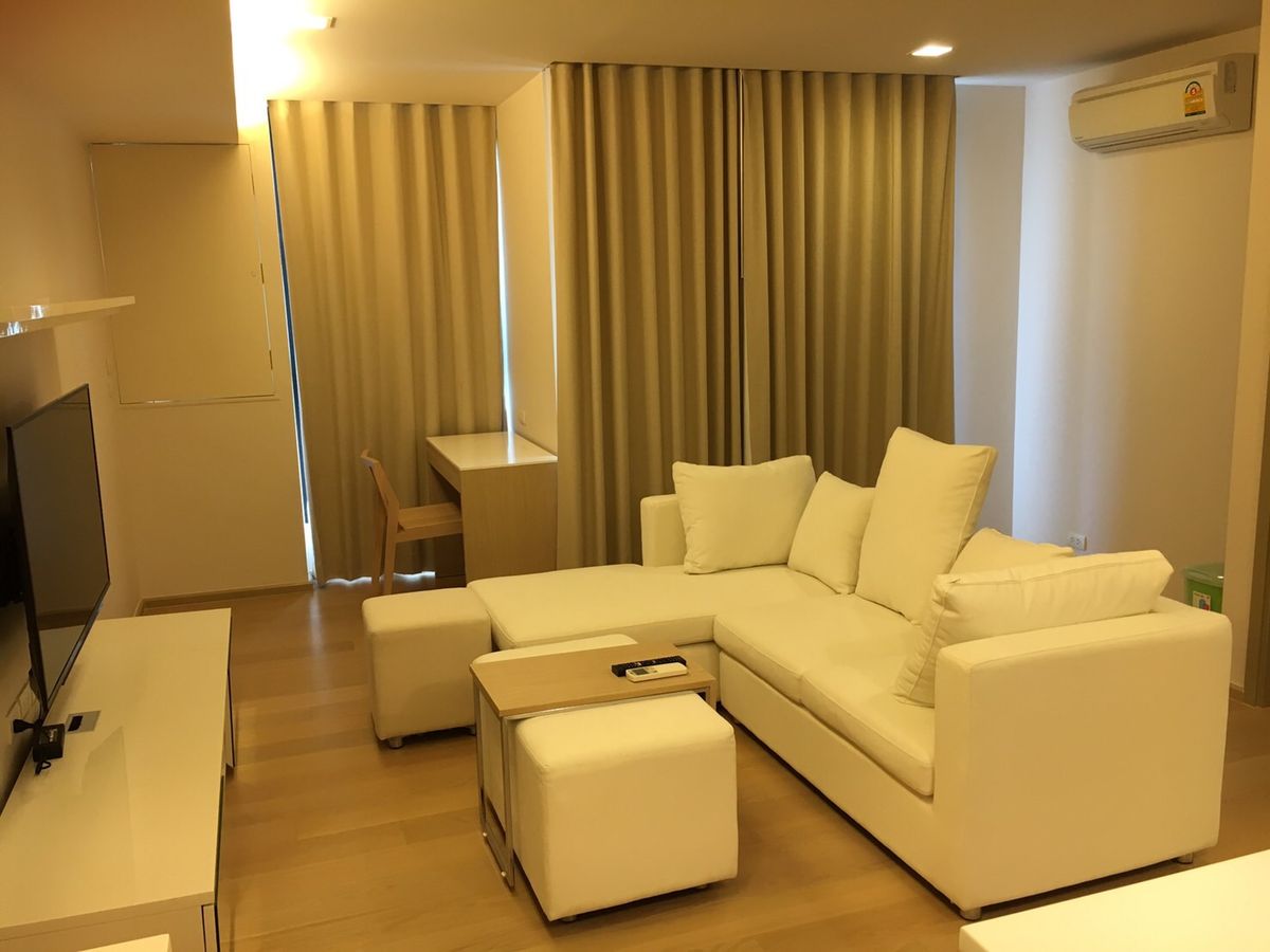For RentCondoSukhumvit, Asoke, Thonglor : Ready to move 2 bed 2 bath condo for rent Liv@49