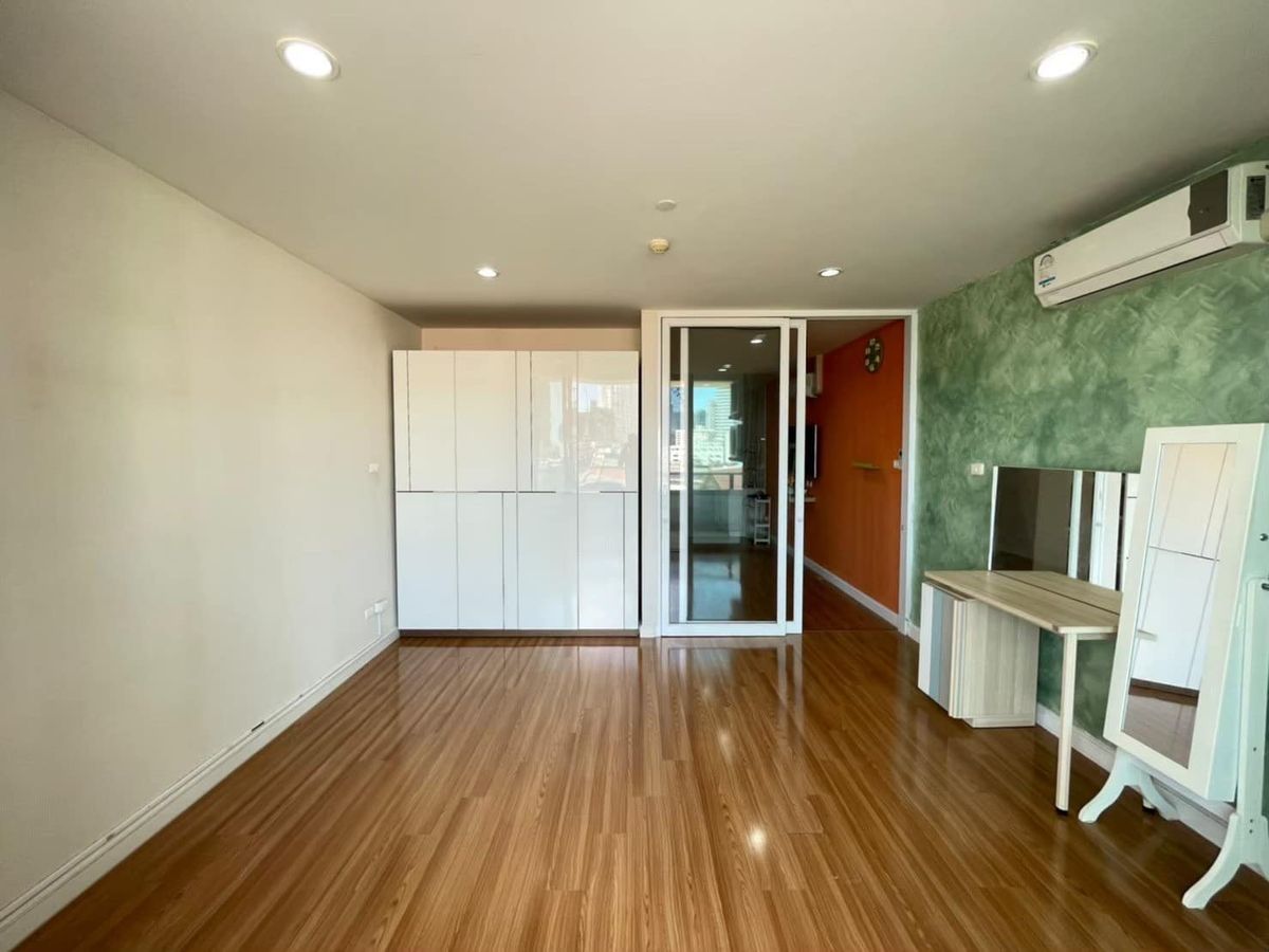 ขายคอนโดสยาม จุฬา สามย่าน : Chamchuri Square Residence【𝐒𝐄𝐋𝐋 & 𝐑𝐄𝐍𝐓】🔥ห้องกว้าง ทำเลดี แต่งได้ตามใจ!  ให้คุณมีพื้นที่ใช้ชีวิตแบบไม่อึดอัด🔥  ติดต่อไลน์ไอดี: @hacondo