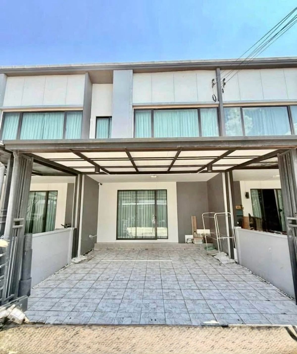 ให้เช่าทาวน์โฮมบางนา แบริ่ง ลาซาล : Townhome for rent | ให้เช่าทาวน์โฮม เลี้ยงสัตว์ได้🐱🐶ใกล้ Mega Bangna ใกล้ทางด่วนเดินทางสะดวก เฟอร์นิเจอร์และเครื่องใช้ไฟฟ้าครบ👍🏻 ราคาดีมาก หมู่บ้าน Pleno บางนา-วงแหวน