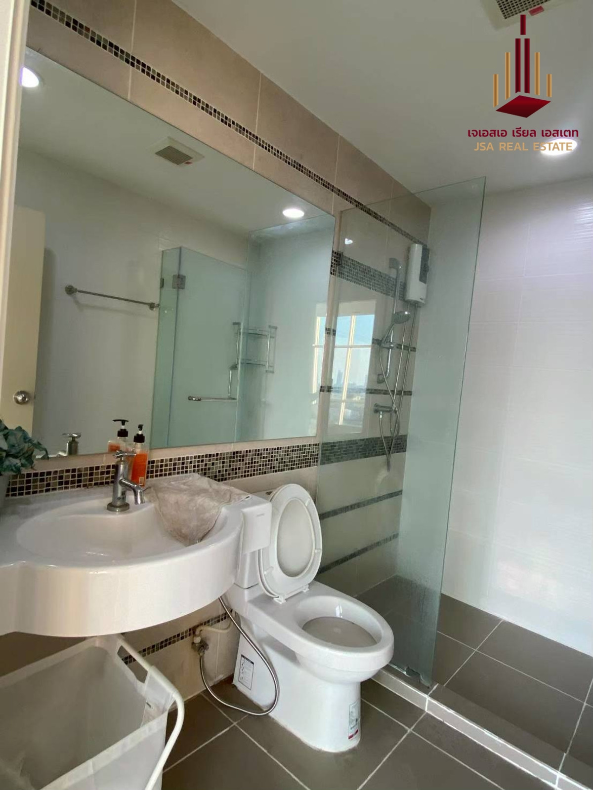 ให้เช่าคอนโดสาทร นราธิวาส : ✨ For Rent: Centric Sathorn - St.Louis  Condo ✨  💰 Only 30,000 THB/month