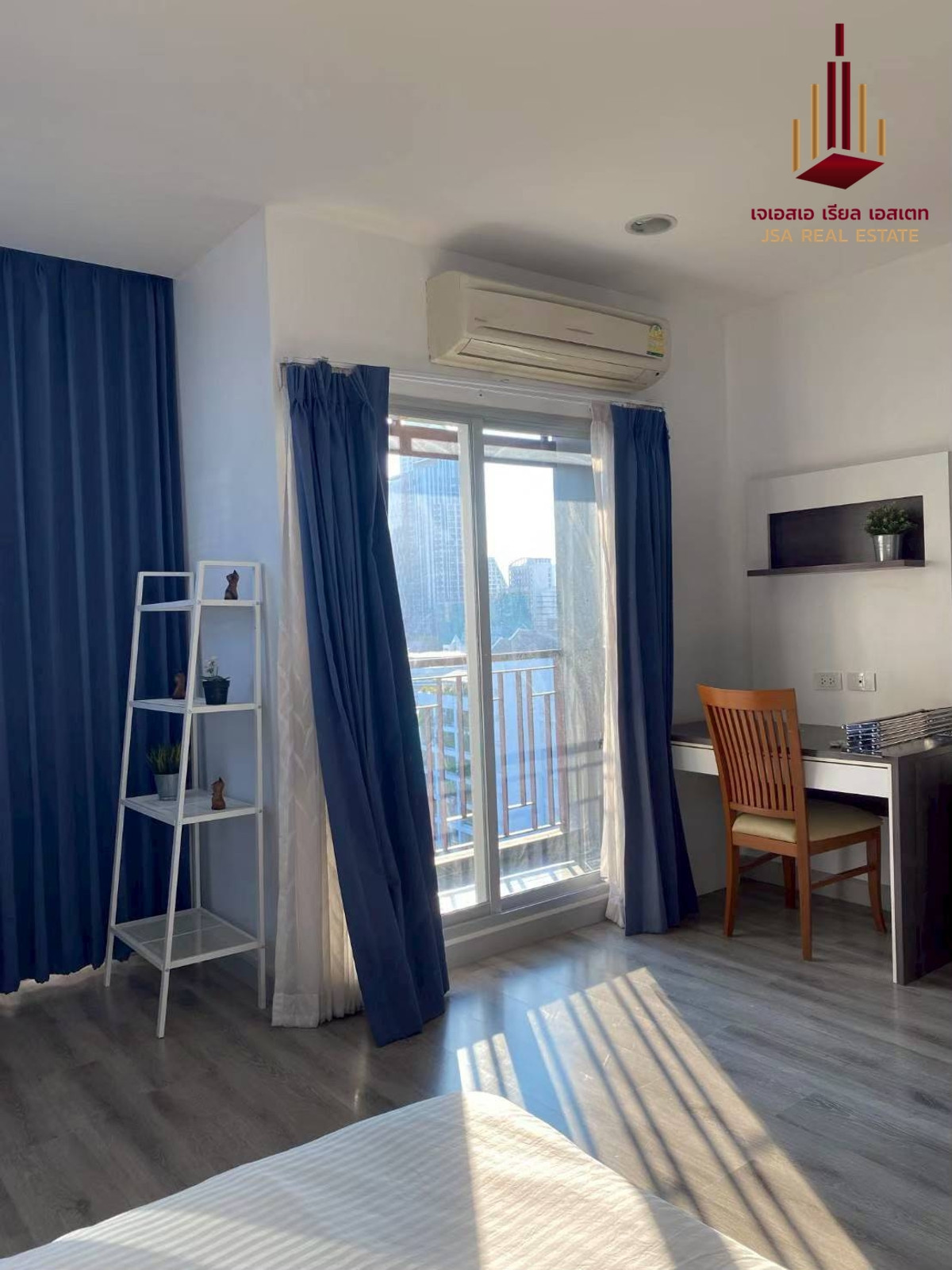 ให้เช่าคอนโดสาทร นราธิวาส : ✨ For Rent: Centric Sathorn - St.Louis  Condo ✨  💰 Only 30,000 THB/month