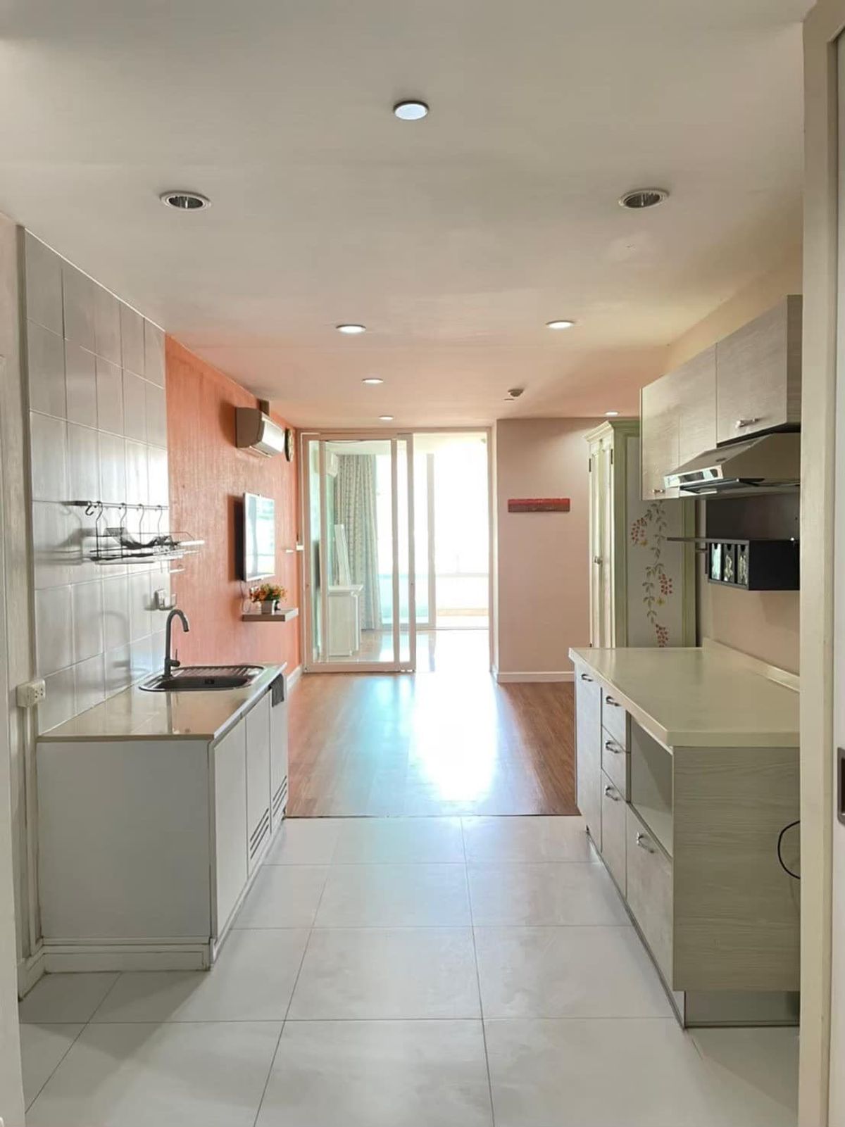 ขายคอนโดสยาม จุฬา สามย่าน : Chamchuri Square Residence【𝐒𝐄𝐋𝐋 & 𝐑𝐄𝐍𝐓】🔥ห้องกว้าง ทำเลดี แต่งได้ตามใจ!  ให้คุณมีพื้นที่ใช้ชีวิตแบบไม่อึดอัด🔥  ติดต่อไลน์ไอดี: @hacondo