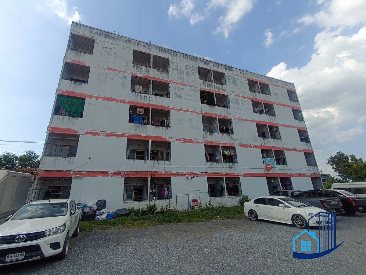 For SalePathum Thani,Rangsit, Thammasat : Land 1-3-71 rai with apartment Soi Rangsit-Nakhon Nayok 13