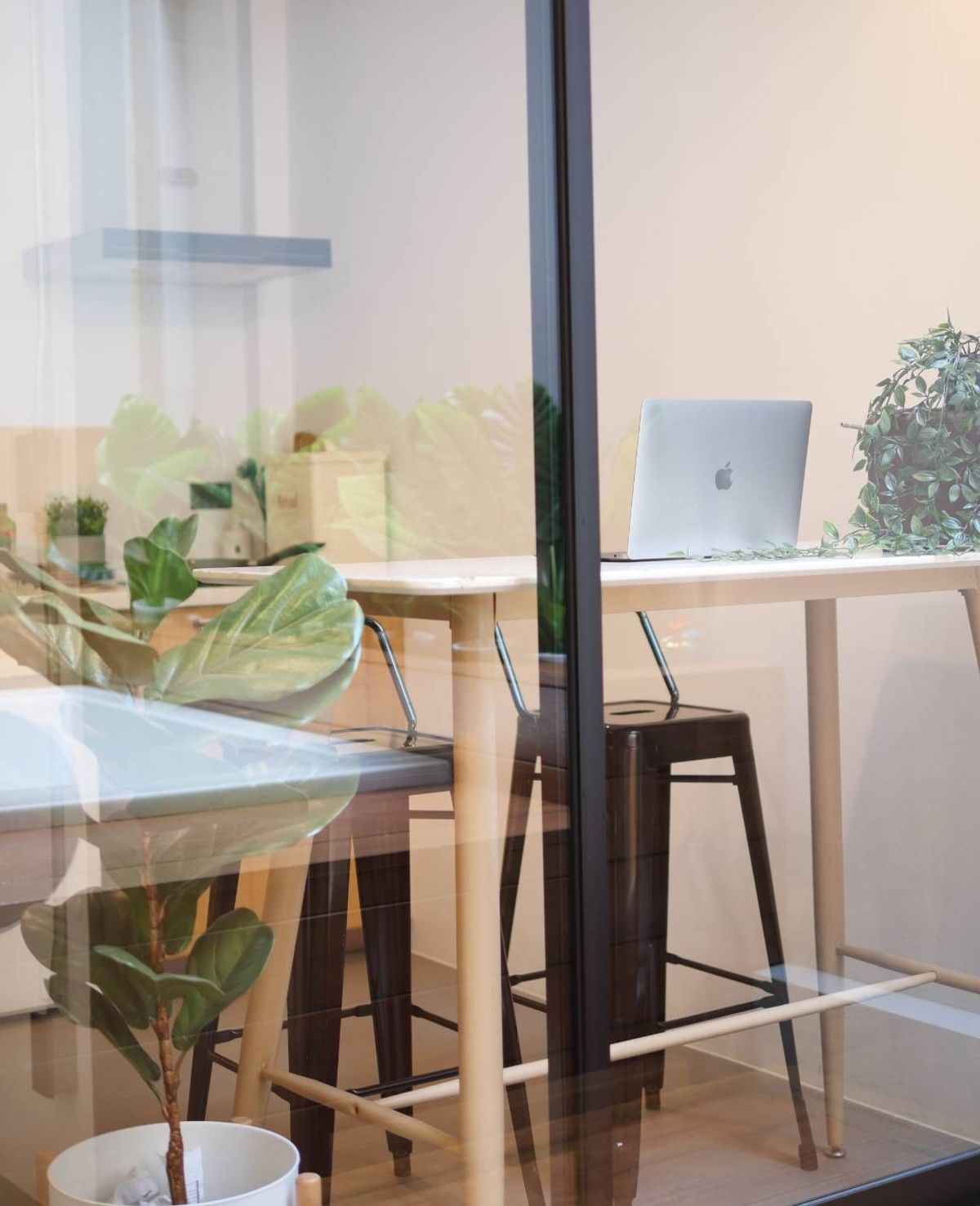 HouseSukhumvit, Asoke, Thonglor : 📢👇Sell with tenant 30 Sep 28
Newly Renovated Home in the Heart of Sukhumvit 49. Loft-style with a private Outdoor Jacuzzi. Perfect as a stylish residence or a smart investment opportunity