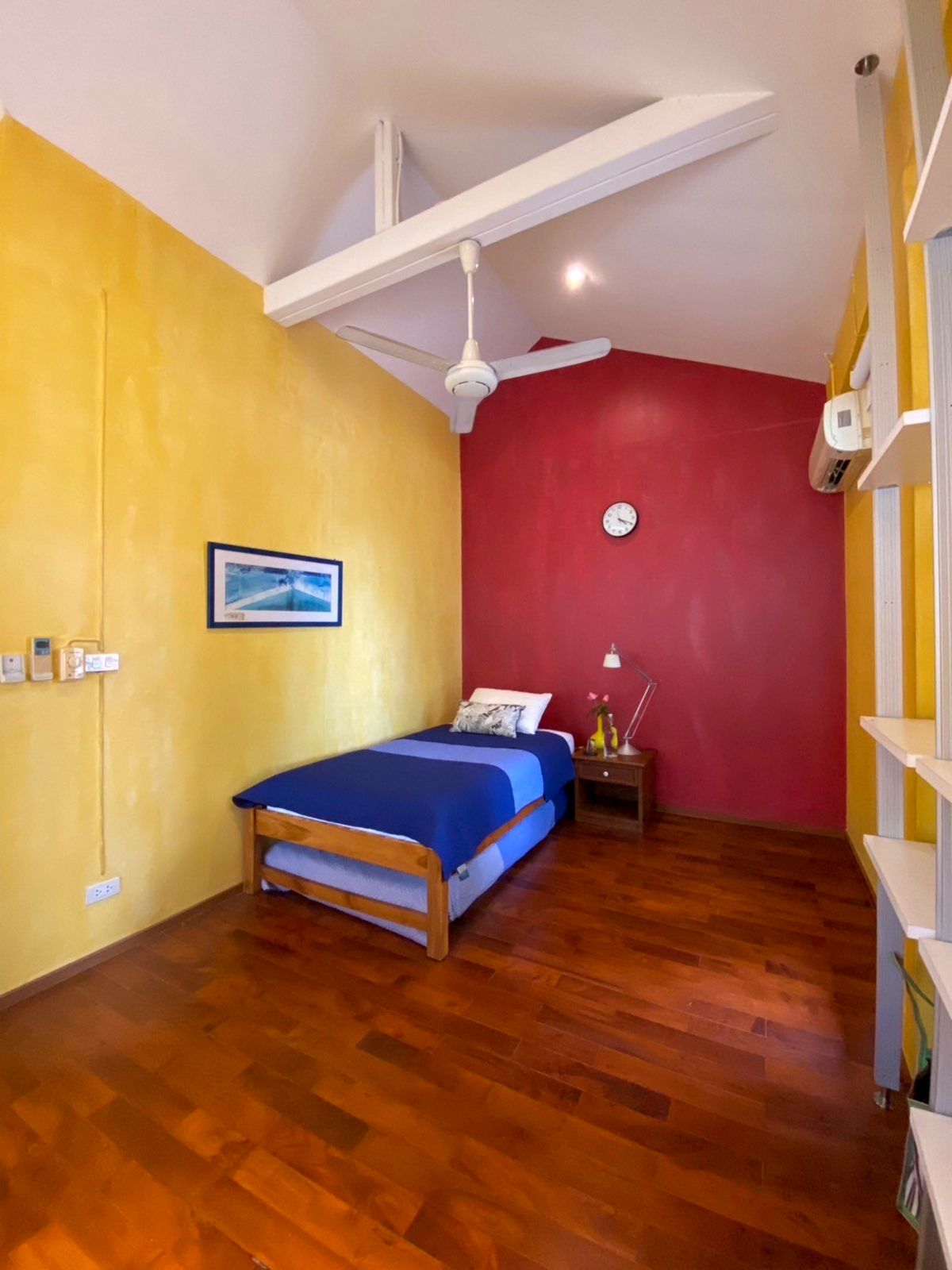 ขายบ้านเลียบทางด่วนรามอินทรา : (ขาย) Noble Tara Town in Town Zone B 25,000,000 บาท มีสระว่ายน้ำ ติดต่อ 0838824256 