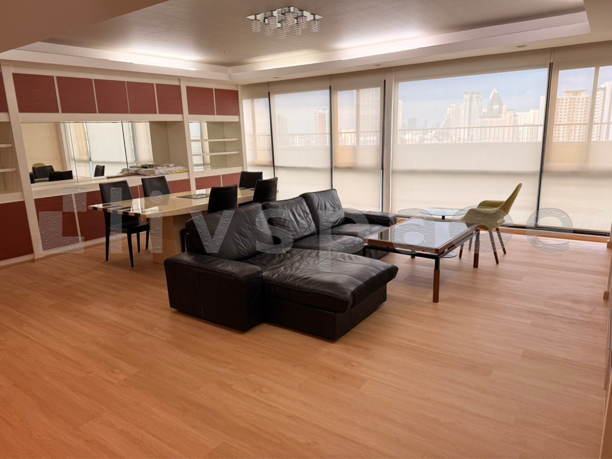 ให้เช่าคอนโดอารีย์ อนุสาวรีย์ : ▚ LC189ツ Rare Unit! สำหรับเช่า Noble Reflex – 3 ห้องนอน ราคานี้หาไม่ได้อีกแล้ว ⭐