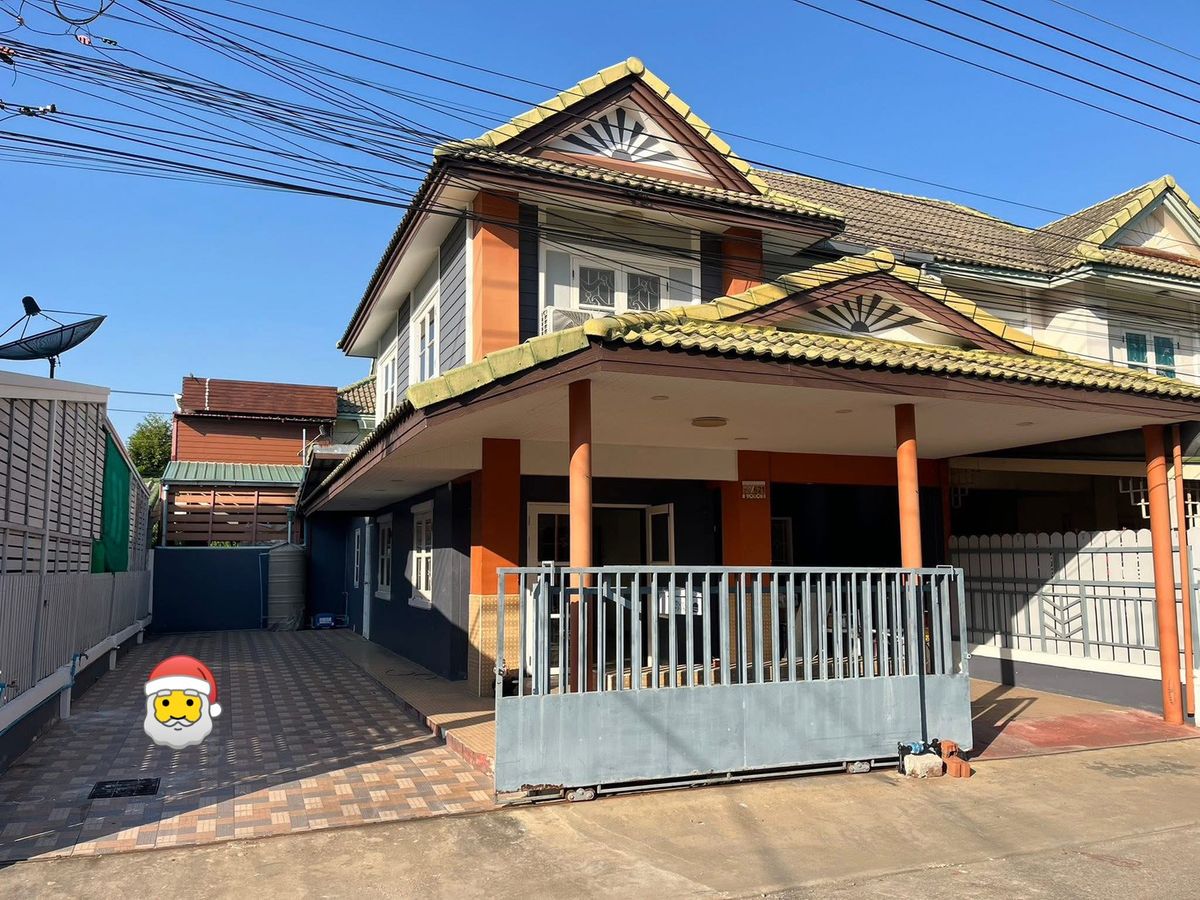 ให้เช่าปทุมธานี รังสิต ธรรมศาสตร์ : 🏡✨ ให้เช่าบ้านแฝด พฤกษา 20 ลำลูกกา – พื้นที่เยอะ จอดรถได้3-4คัน เดินทางสะดวก 3 ห้องนอน 2 ห้องน้ำ  📍 ทำเลดี ใกล้ฟิวเจอร์พาร์ค / ตลาดนานาเจริญ / สนามบินดอนเมือง