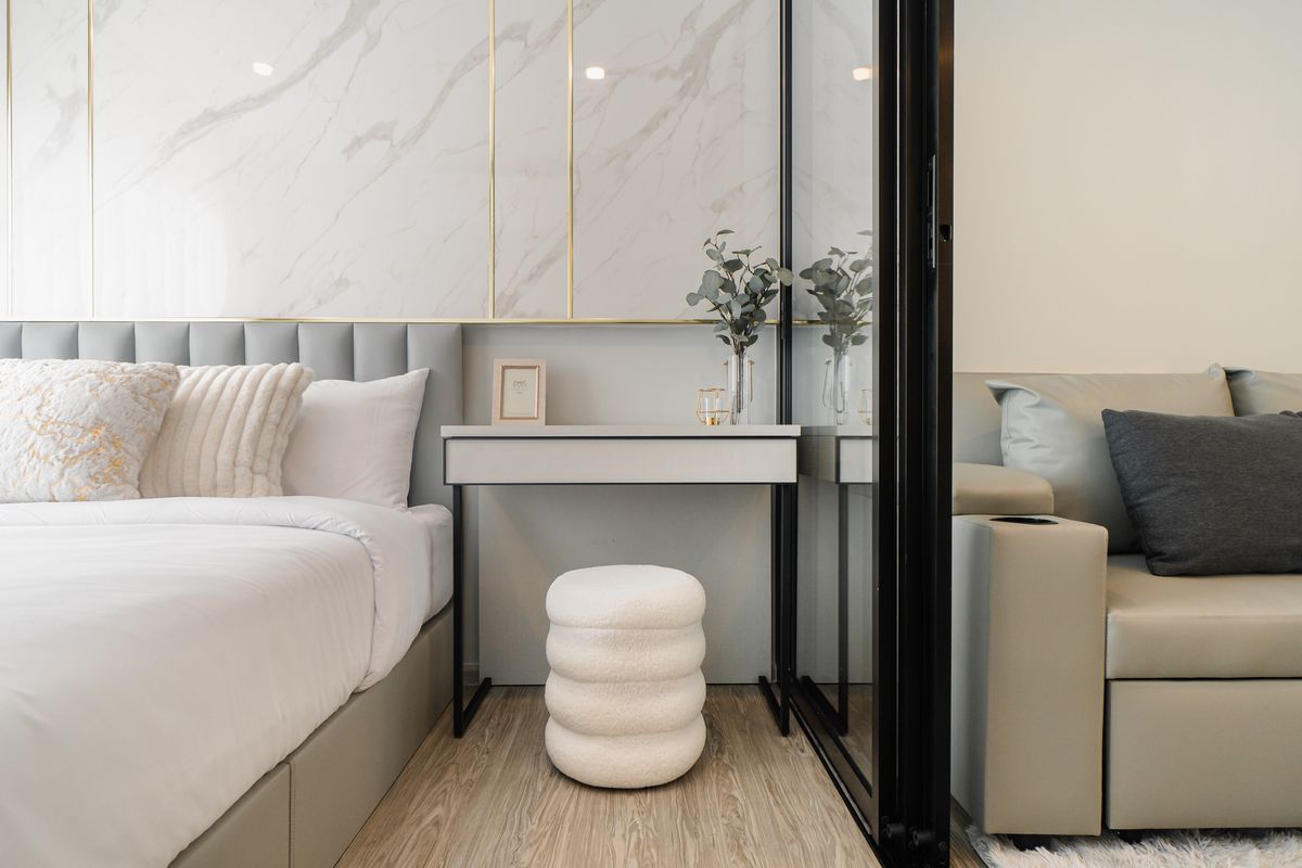 For RentCondoBangna, Bearing, Lasalle : 🎉🌈 𝕆𝕨𝕟𝕖𝕣 𝕡𝕠𝕤𝕥 !!! 🌟 Free 🎊 Building 𝗕 Floor 𝟮𝟬 Swimming pool view 💦 🔥 𝟭𝟯𝟬𝟬𝟬 / month 🔥