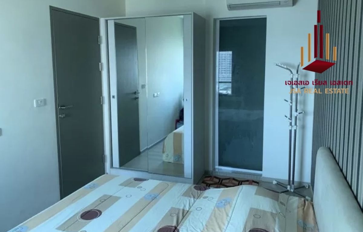 For SaleCondoRatchadapisek, Huaikwang, Suttisan : ✨ For Sale: Life Ratchadapisek Condo ✨ 💰 ONLY 3,800,000 THB