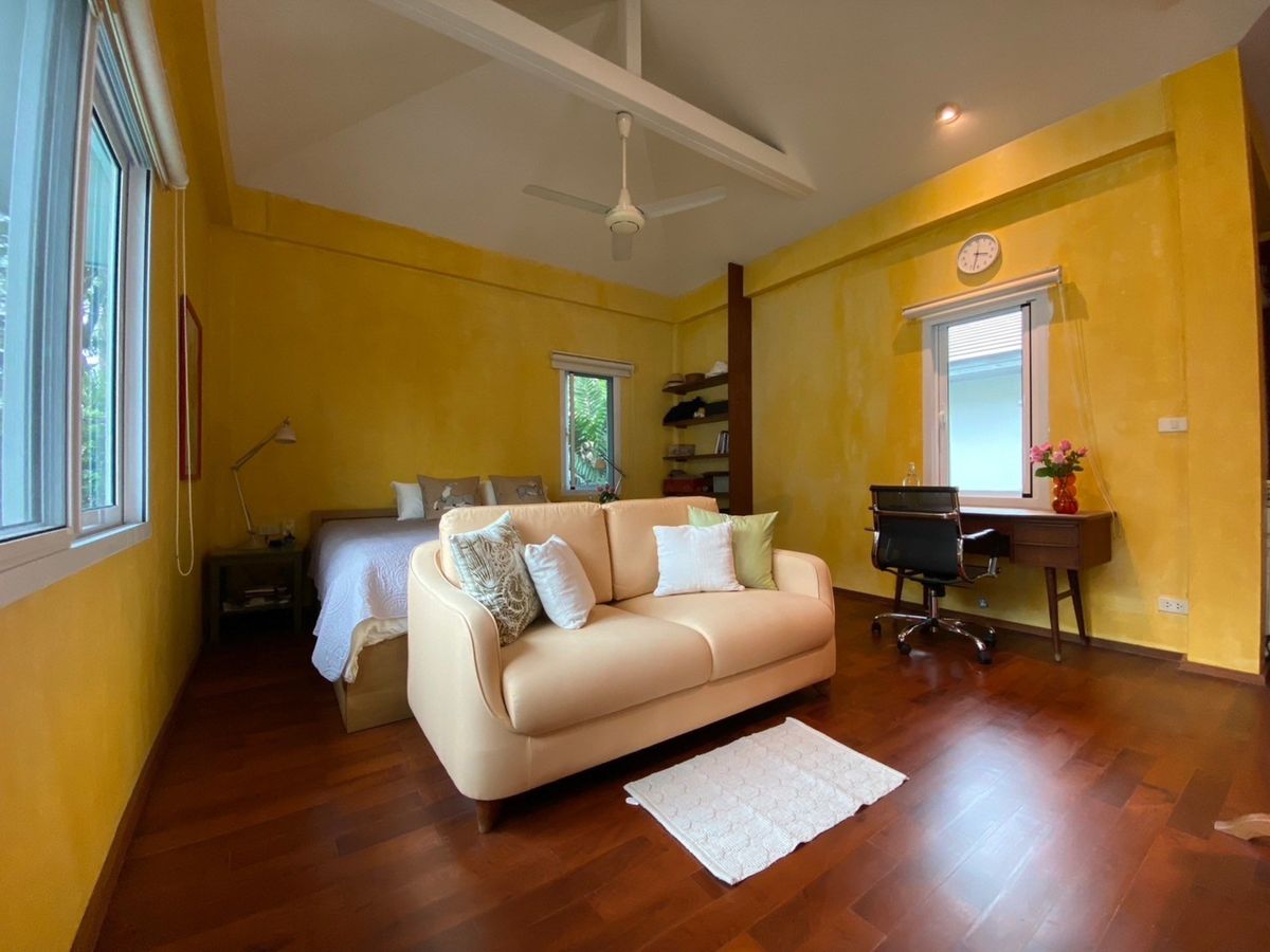 ขายบ้านเลียบทางด่วนรามอินทรา : (ขาย) Noble Tara Town in Town Zone B 25,000,000 บาท มีสระว่ายน้ำ ติดต่อ 0838824256 