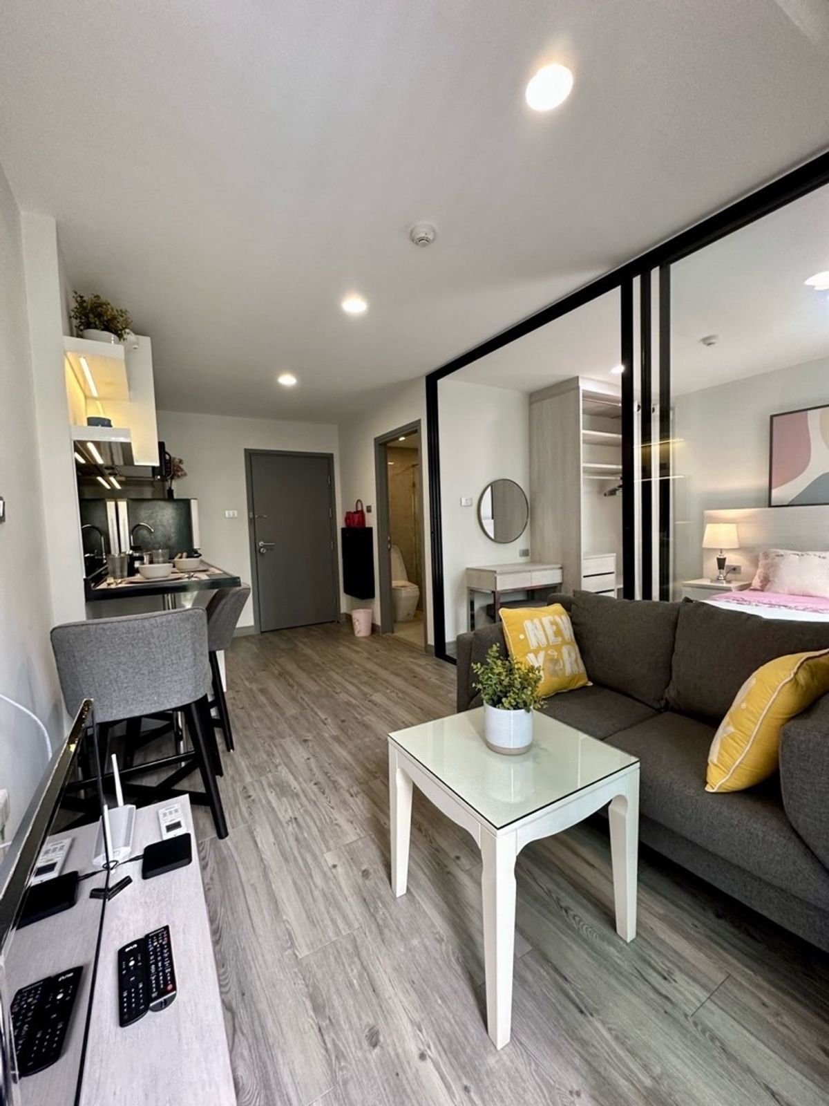 ให้เช่าคอนโดหัวหิน ประจวบคีรีขันธ์ : ✅ให้เช่า Condo Dusit D2 Residence Huahin คอนโดมิเนียมใจกลางเมืองหัวหิน ใกล้ชายหาดหัวหิน เฟอร์นิเจอร์และเครื่องใช้ไฟฟ้าครบ พร้อมอยู่ 