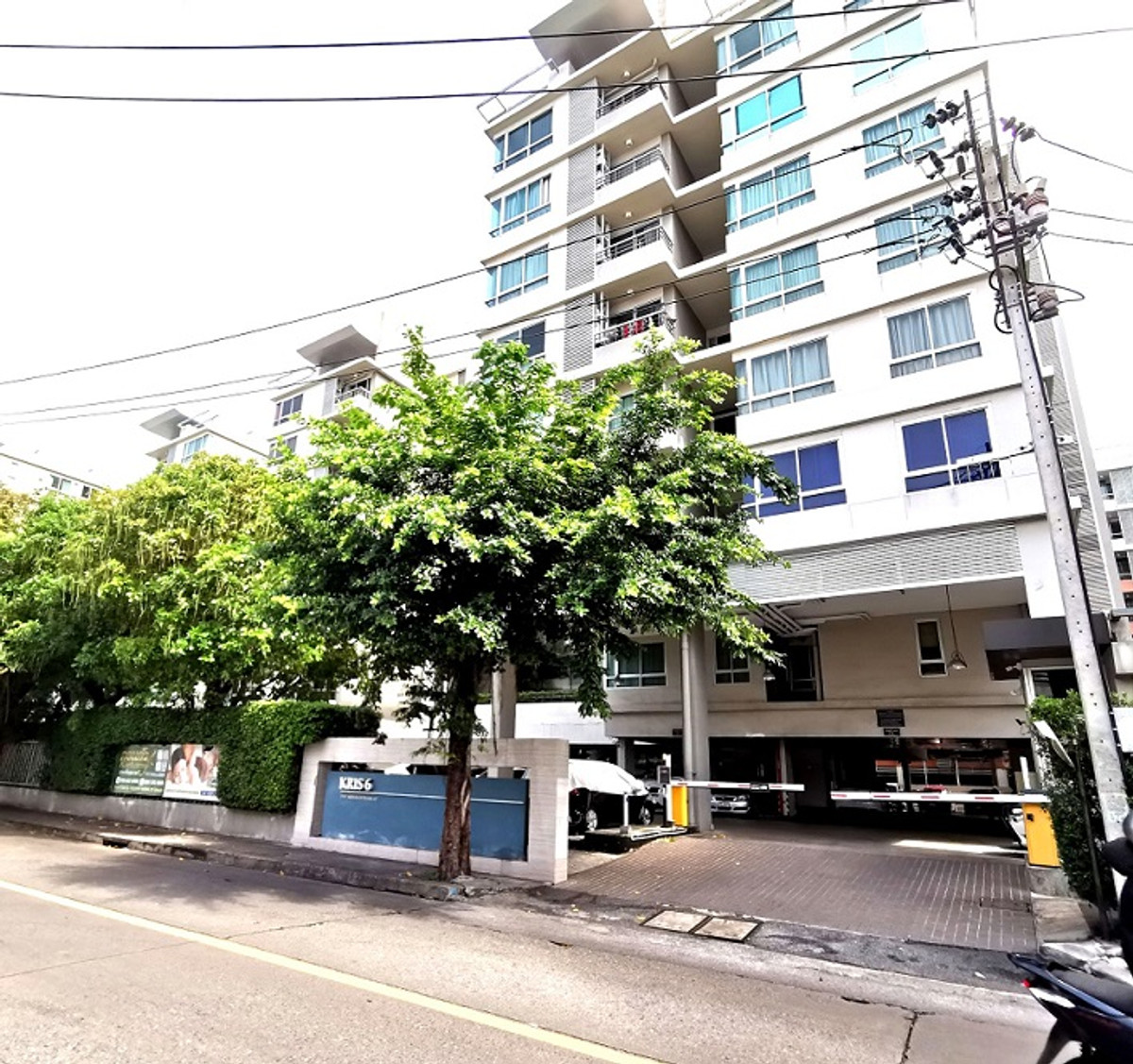 ขายคอนโดรัชดา ห้วยขวาง : ขายคอนโด เดอะ คริส 6 (KRIS6) รัชดา 17 (ชั้น7) พร้อมเฟอร์ ใกล้ MRTสุทธิสาร