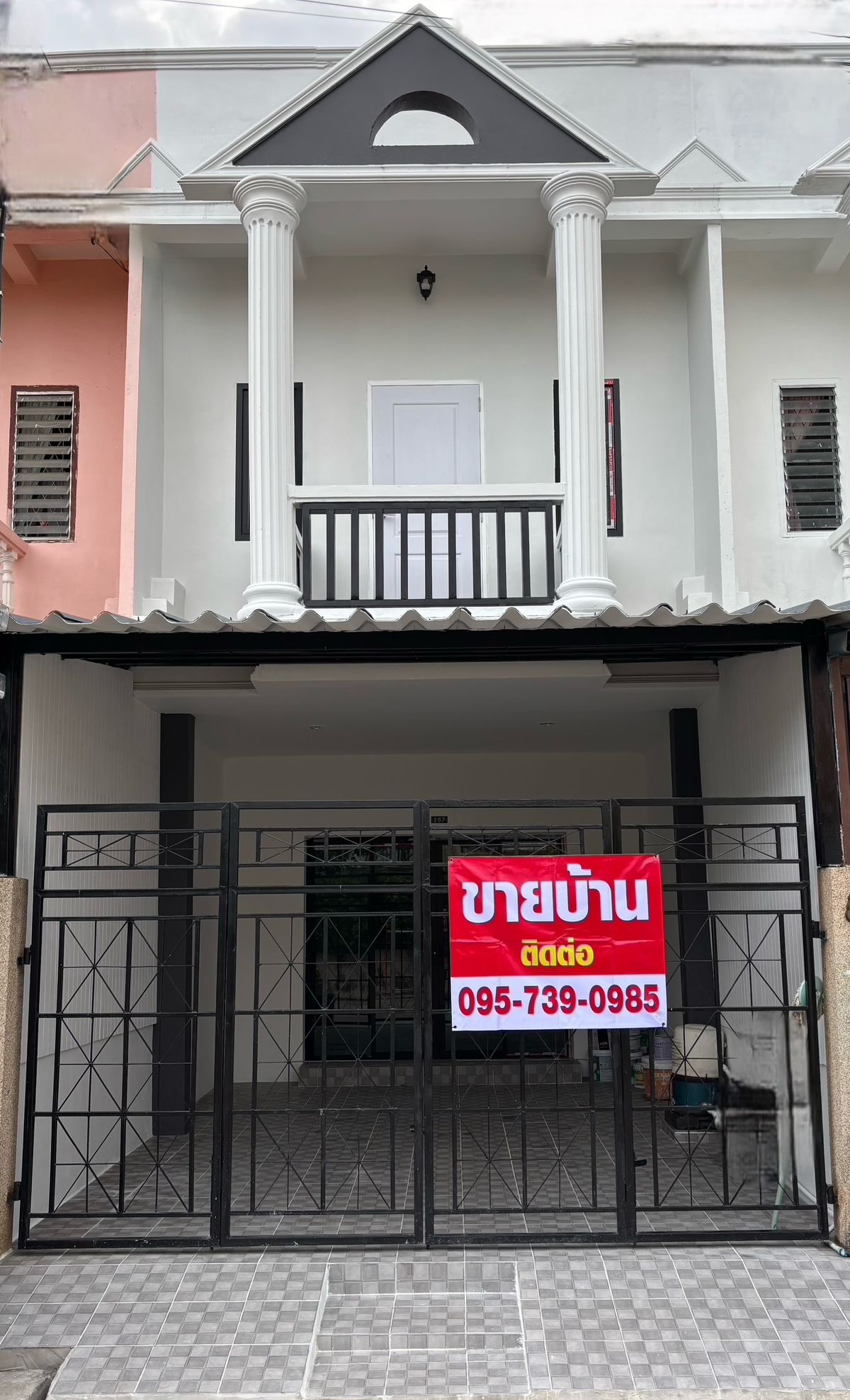 ขายทาวน์โฮมบางแค เพชรเกษม :  ขายทาวน์เฮ้าส์ 2 ชั้น หมู่บ้านวังทอง   ซอยเพชรเกษม 77 (หน้าบ้านไม่ชนกับใคร) 