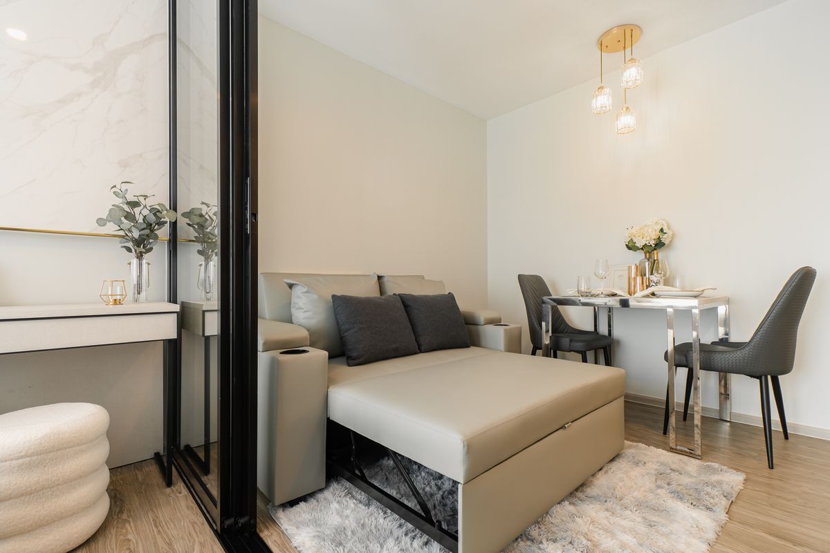 For RentCondoBangna, Bearing, Lasalle : 🎉🌈 𝕆𝕨𝕟𝕖𝕣 𝕡𝕠𝕤𝕥 !!! 🌟 Free 🎊 Building 𝗕 Floor 𝟮𝟬 Swimming pool view 💦 🔥 𝟭𝟯𝟬𝟬𝟬 / month 🔥