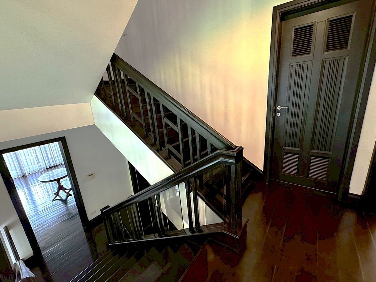 For RentHouseSukhumvit, Asoke, Thonglor : Luxury House with Private Swimming Pool in the Heart of Asoke ** NO CO-AGENT ** 