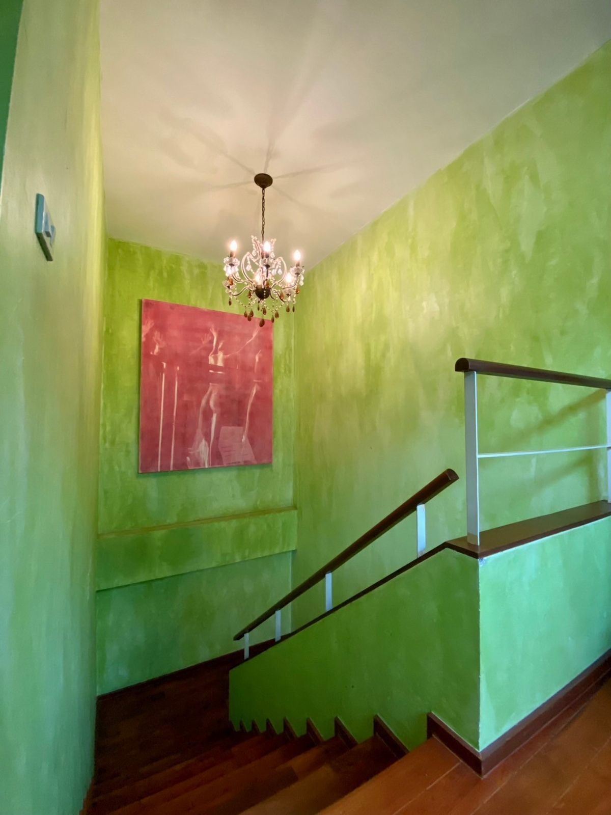 ขายบ้านเลียบทางด่วนรามอินทรา : (ขาย) Noble Tara Town in Town Zone B 25,000,000 บาท มีสระว่ายน้ำ ติดต่อ 0838824256 