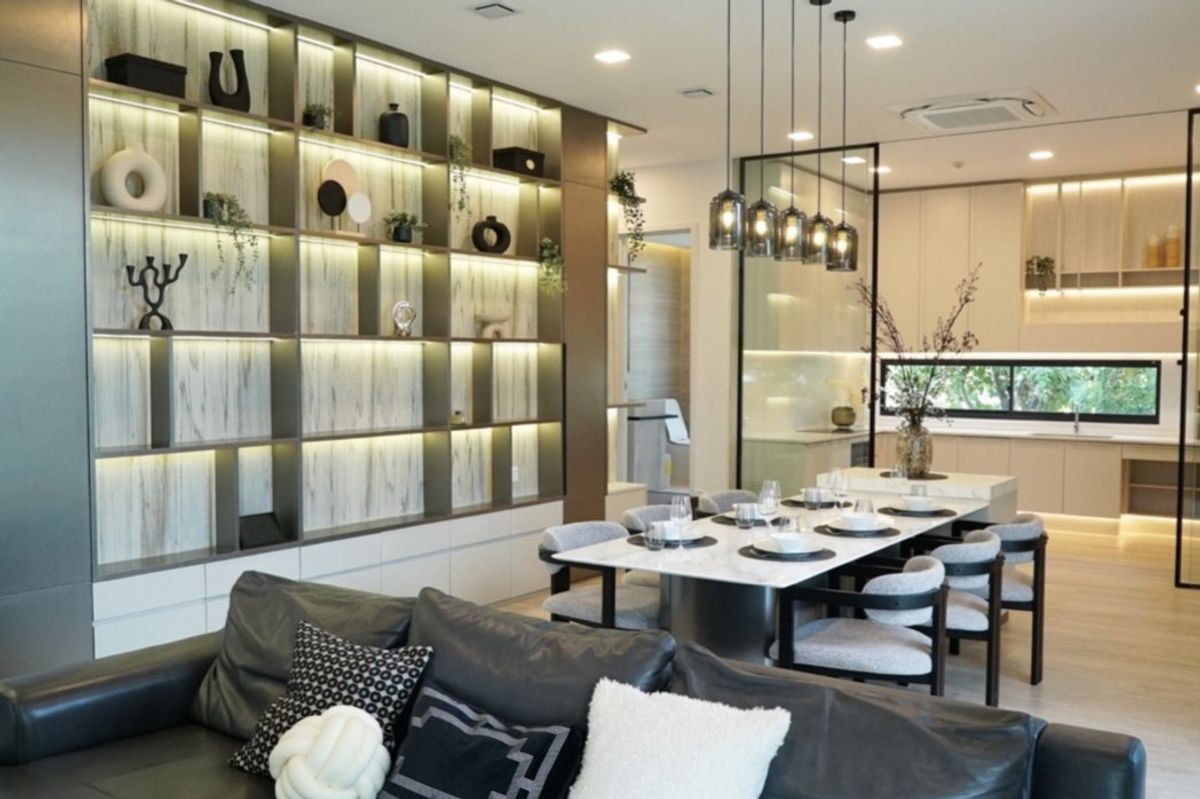 For RentHousePattanakan, Srinakarin : Vive Krungthep Kreetha: Detached house near the international school with rent