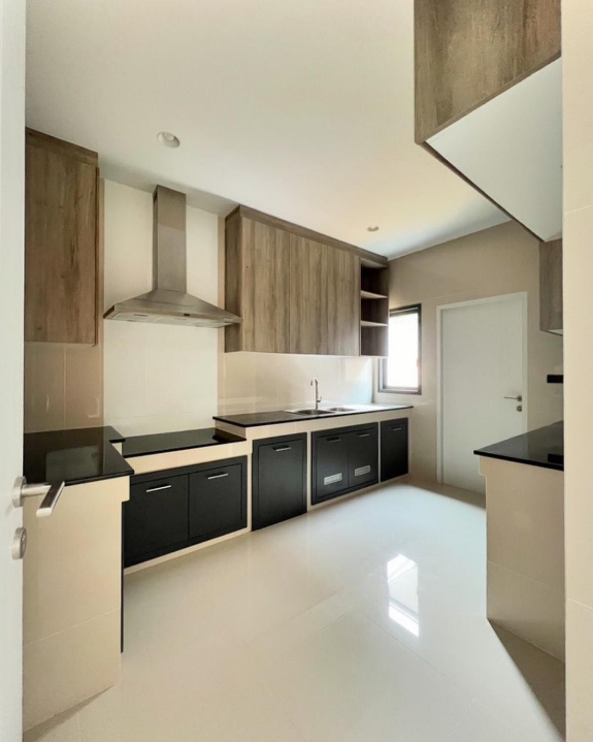 For SaleHousePhutthamonthon, Salaya : House for sale in Setthasiri Thawi Watthana, near Mahidol University