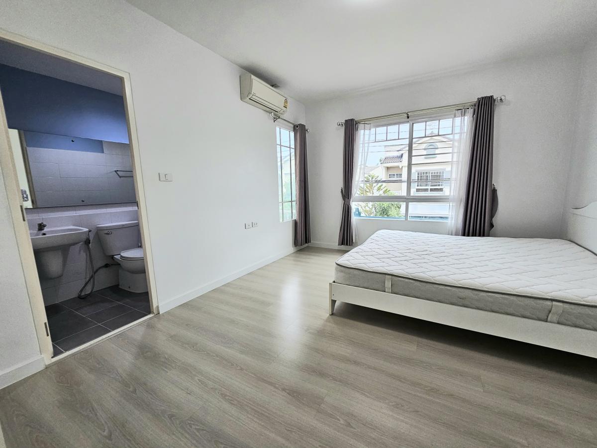 ให้เช่าทาวน์โฮมบางนา แบริ่ง ลาซาล : 28/02/2026, บ้านทาวน์โฮม Indy Bangna 2 ห้องนอน พร้อมอยู่ ใกล้ทางด่วน เช่าราคาเพียง 22,000 บาท/เดือน ทำเลดี ใกล้แหล่งงานและช็อปปิ้ง