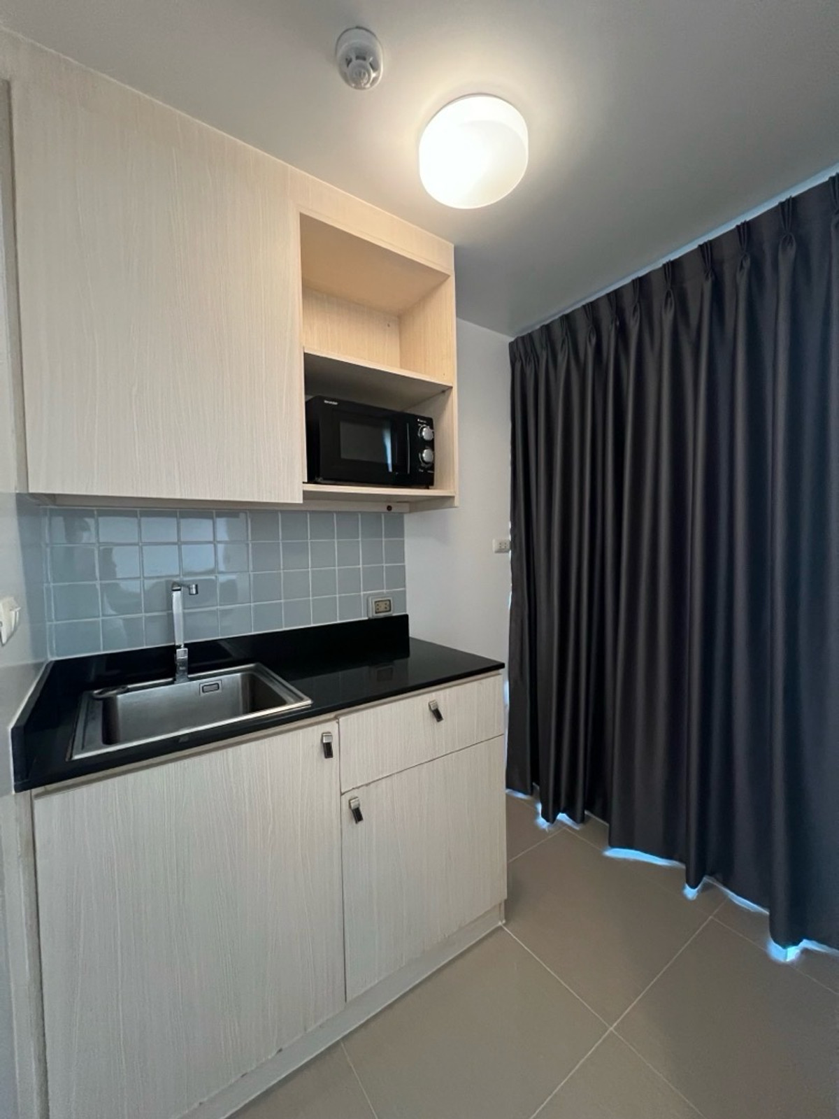 ให้เช่าคอนโดพระราม 2 บางขุนเทียน : ให้เช่า คอนโดยูนิโอ้ ติดถนน เซ็นทรัล พระราม 2 โฮมโปร บิ๊กซี ตึกA ชั้น5  หิ้วกระเป๋าพร้อมอยู่