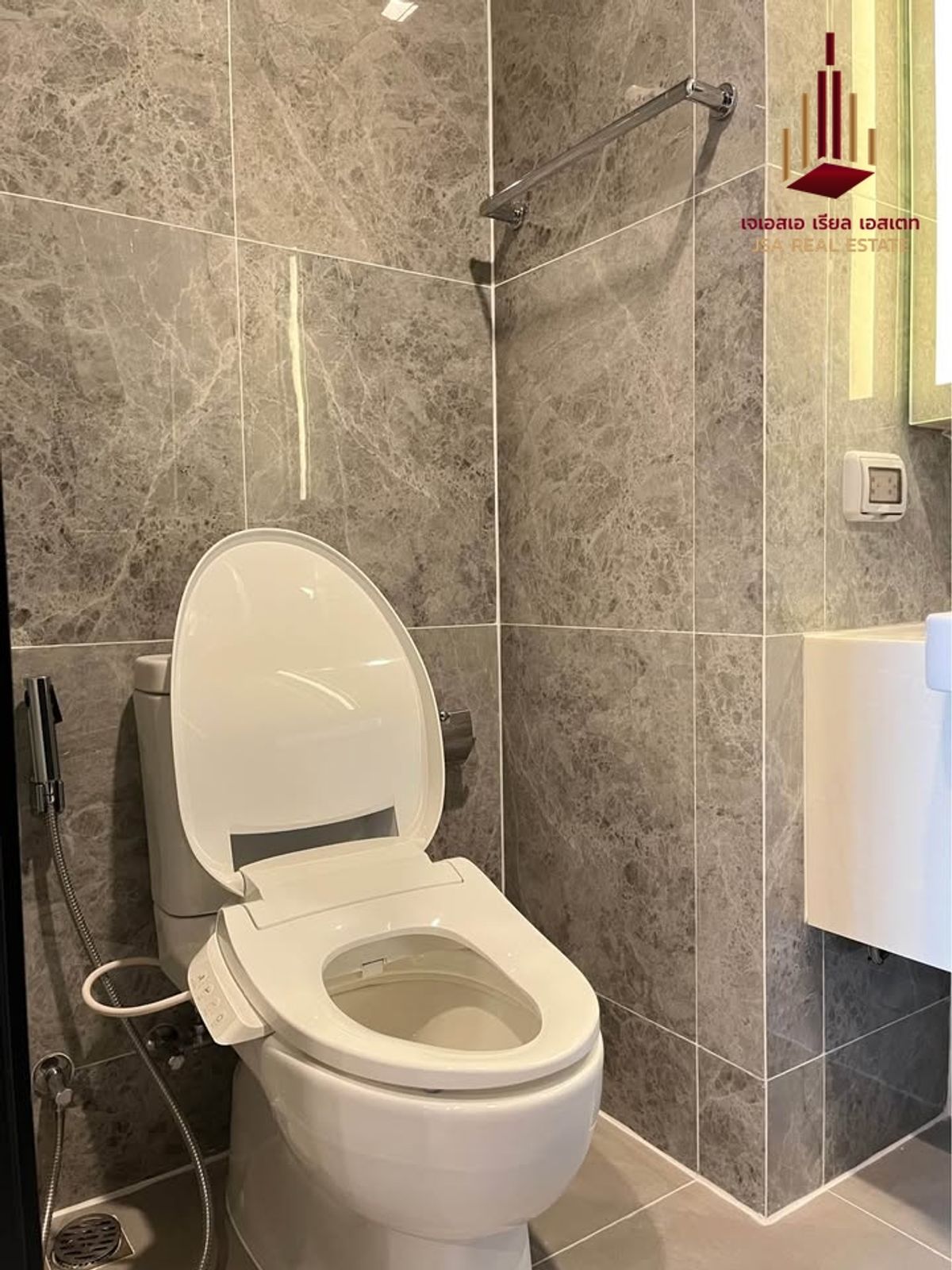 For RentCondoAri,Anusaowaree : ✨ For RENT: Noble Around Ari Condo ✨ 💰 ONLY 28,000 THB/Month