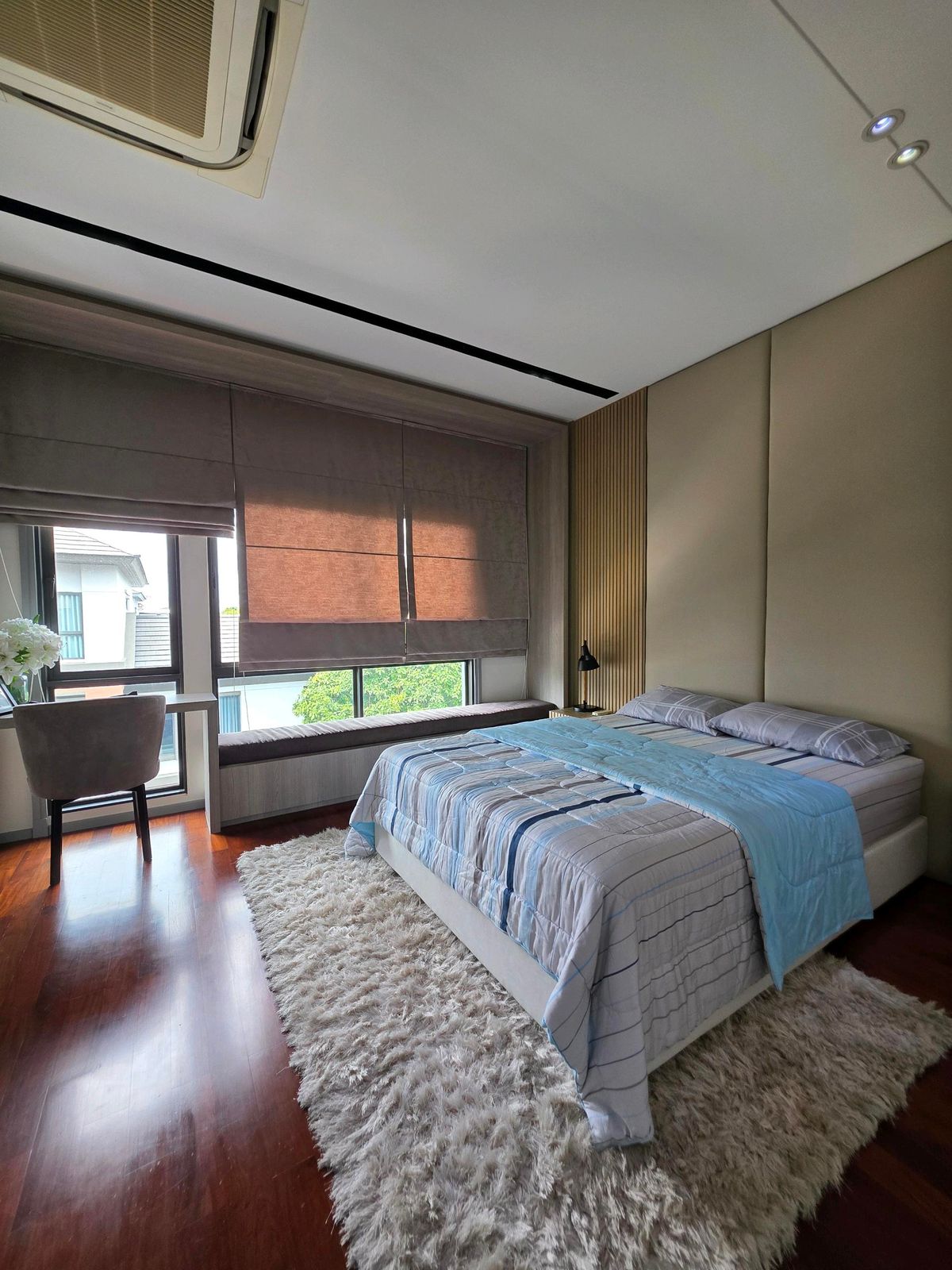 HousePattanakan, Srinakarin : 🏛 #Sell / #Rent - Grand Bangkok Boulevard Rama 9flagship Residence, the most potential location on Krungthep Kreetha Road - only 50 meters from Wellington College Bangkok